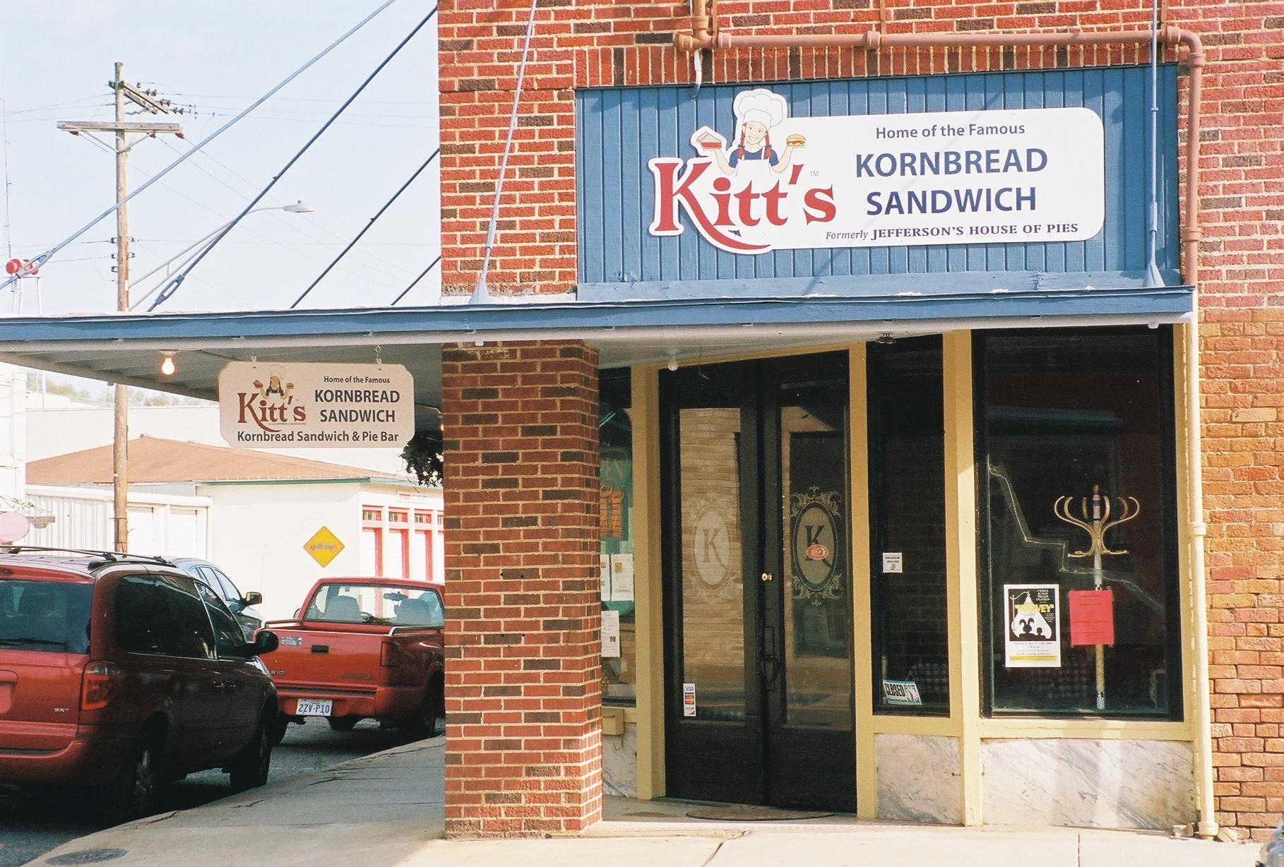 Kitt's Kornbread Sandwich & Pie Bar