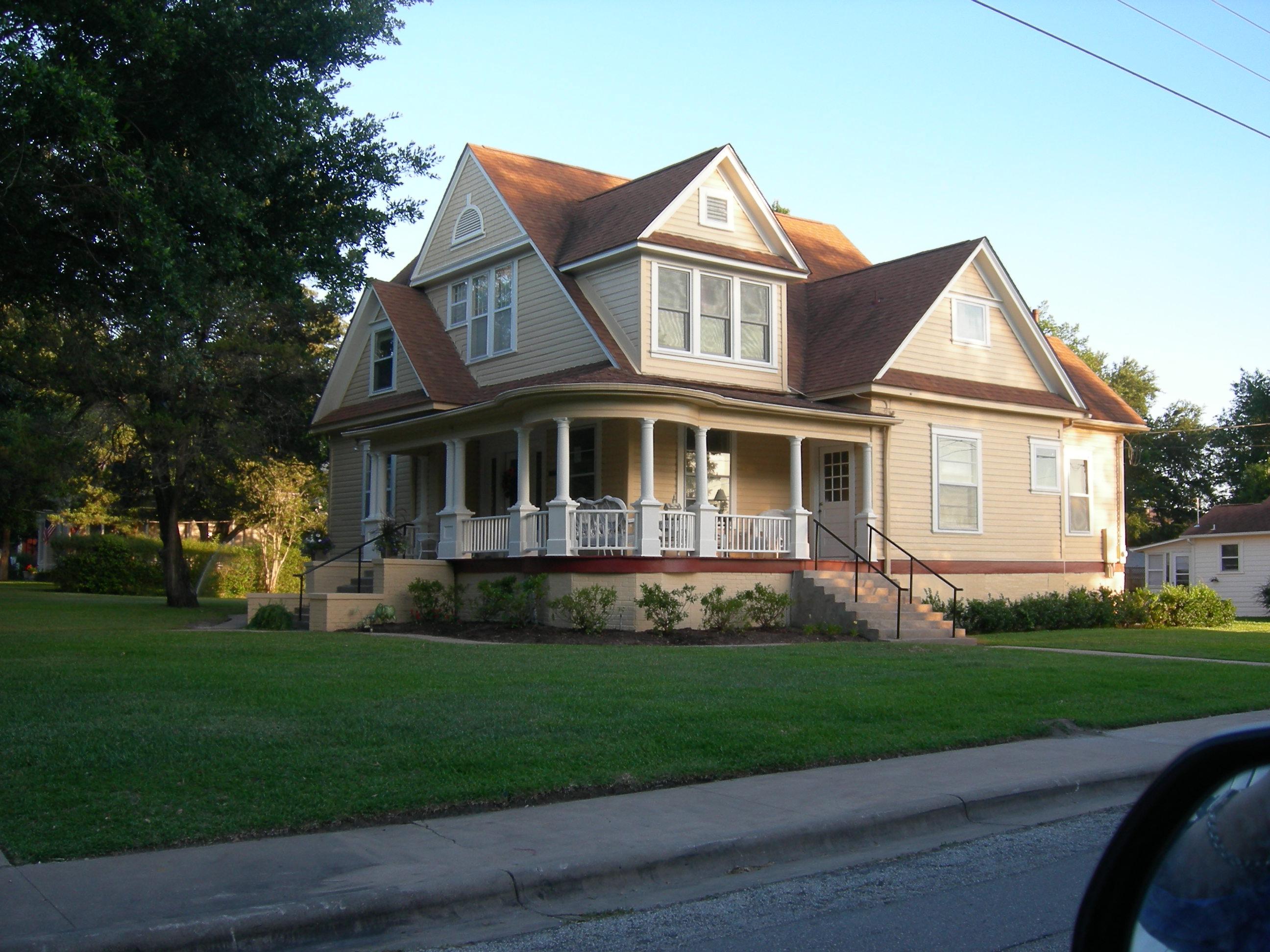 The Clary House