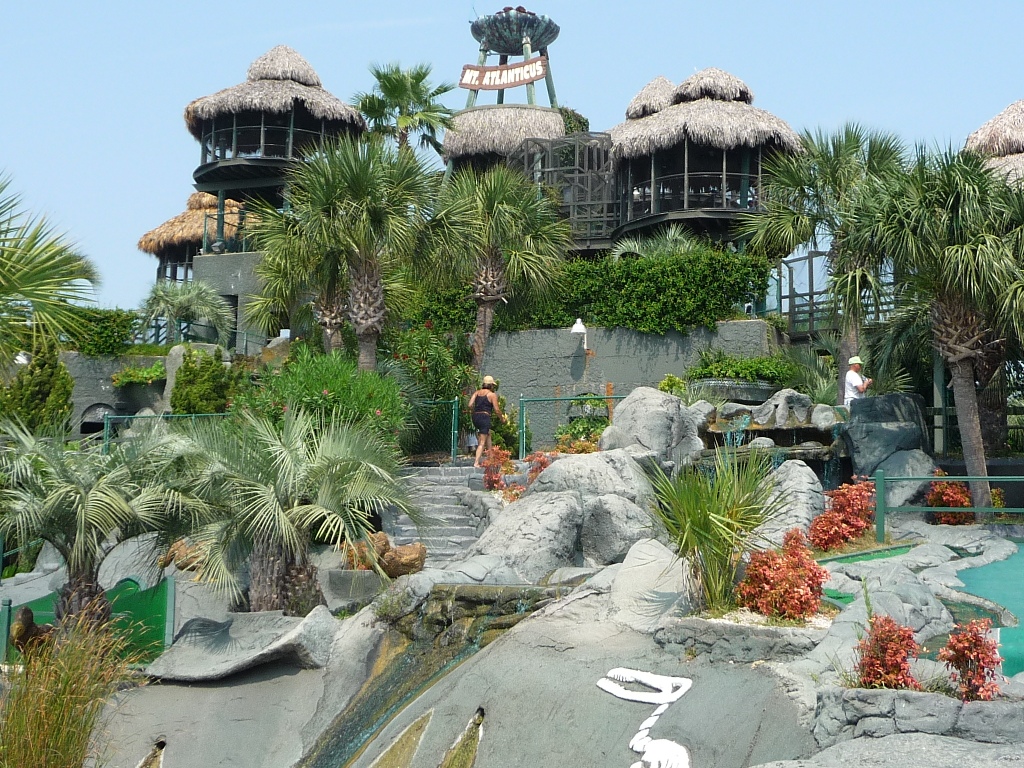 Mt Atlanticus Miniature Golf