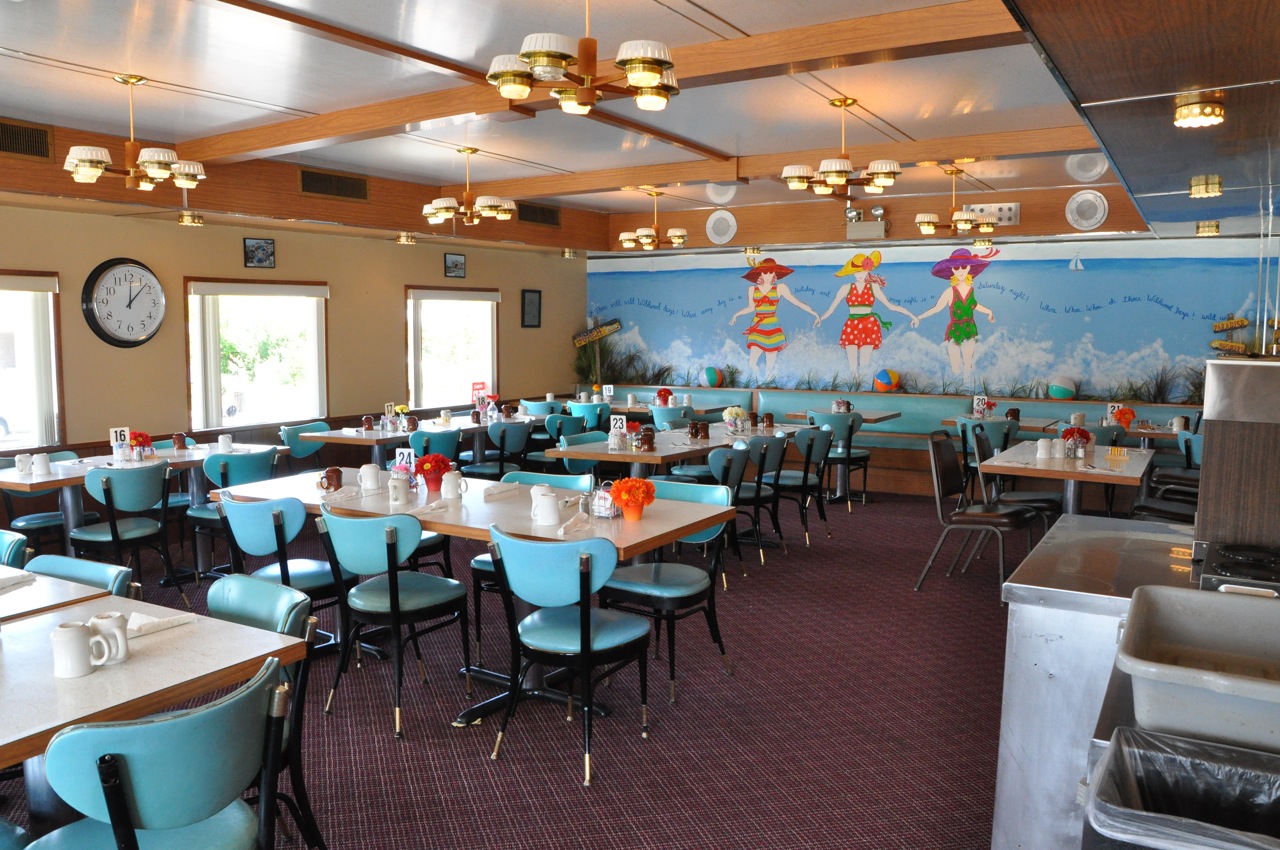 Surfside West Diner