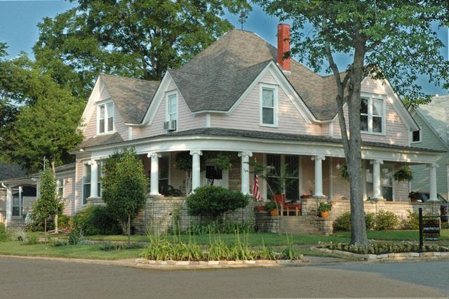 Janssen Park Place Bed & Breakfast