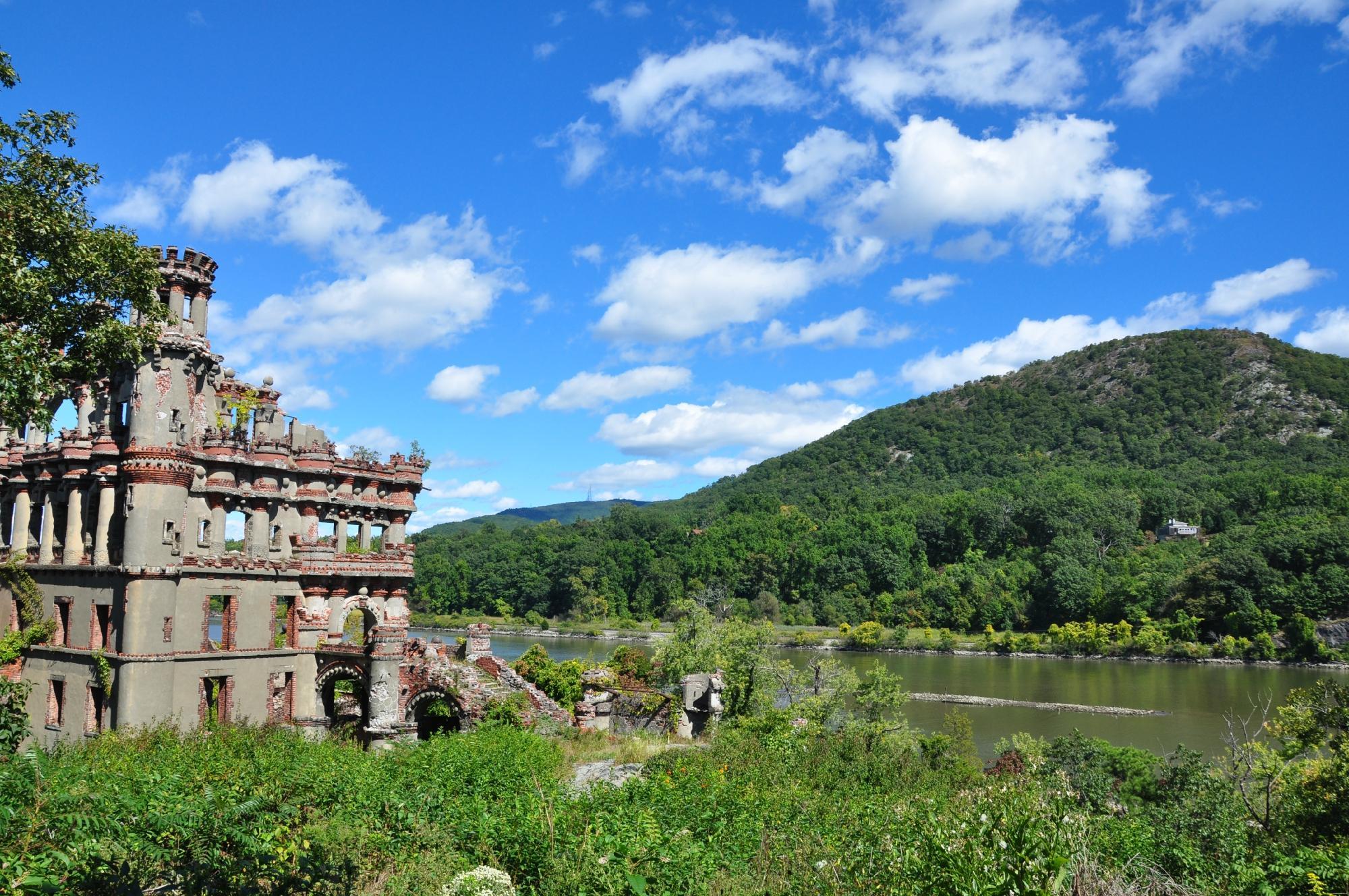 Bannerman Cruise & Walking Tour