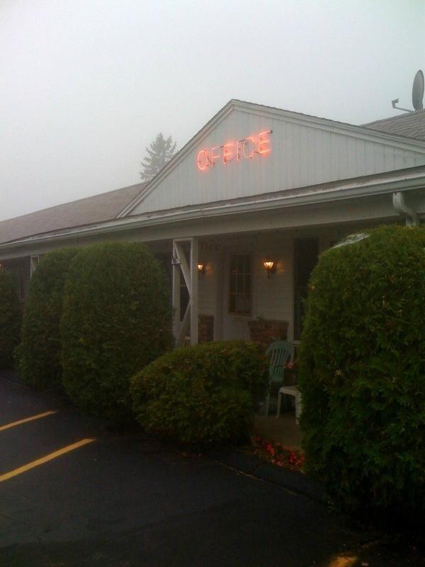 Edgewood Court Motel