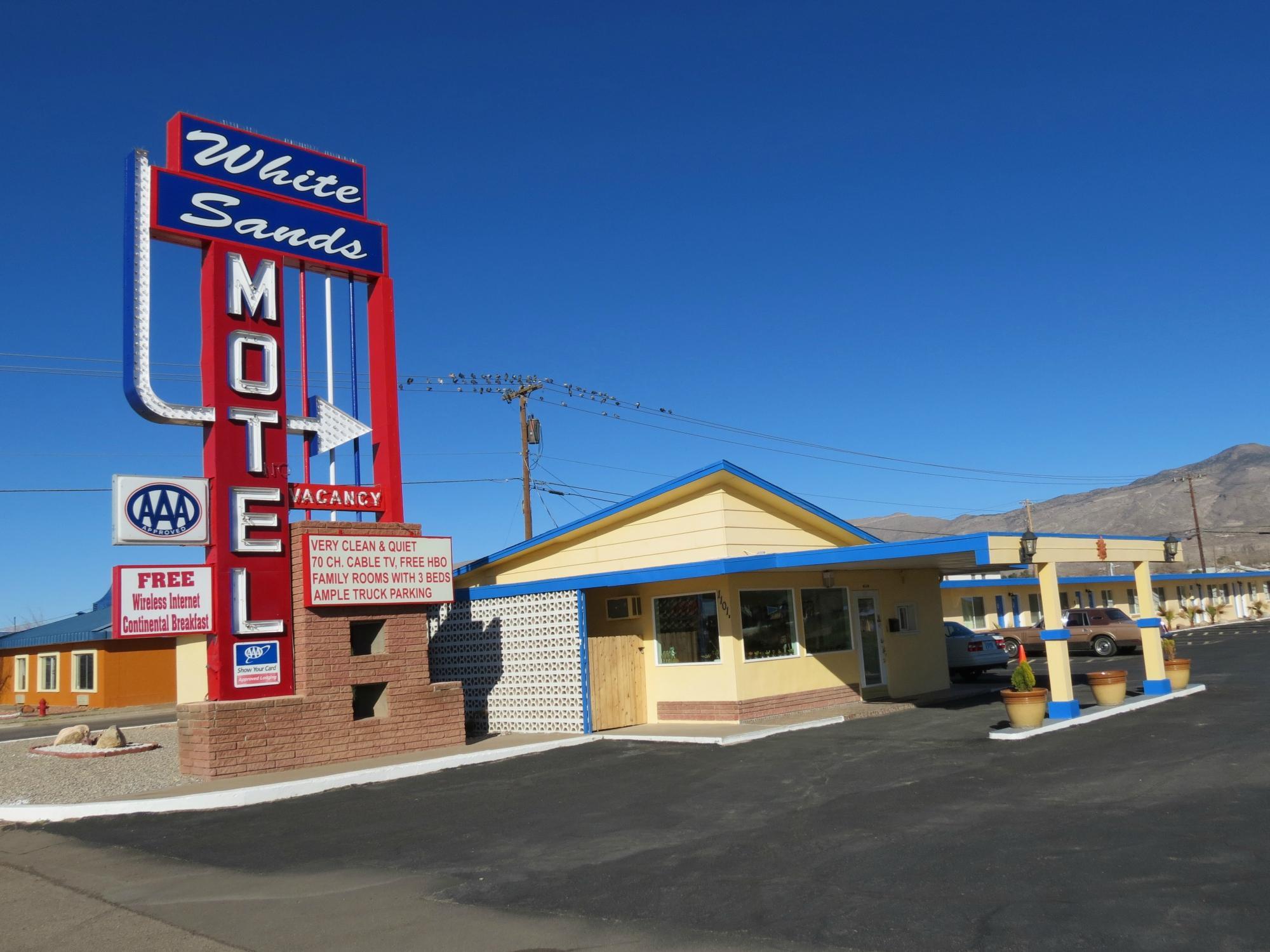 White Sands Motel