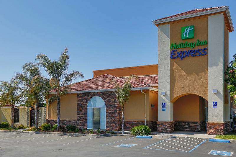 Holiday Inn Express Oakdale, an IHG Hotel