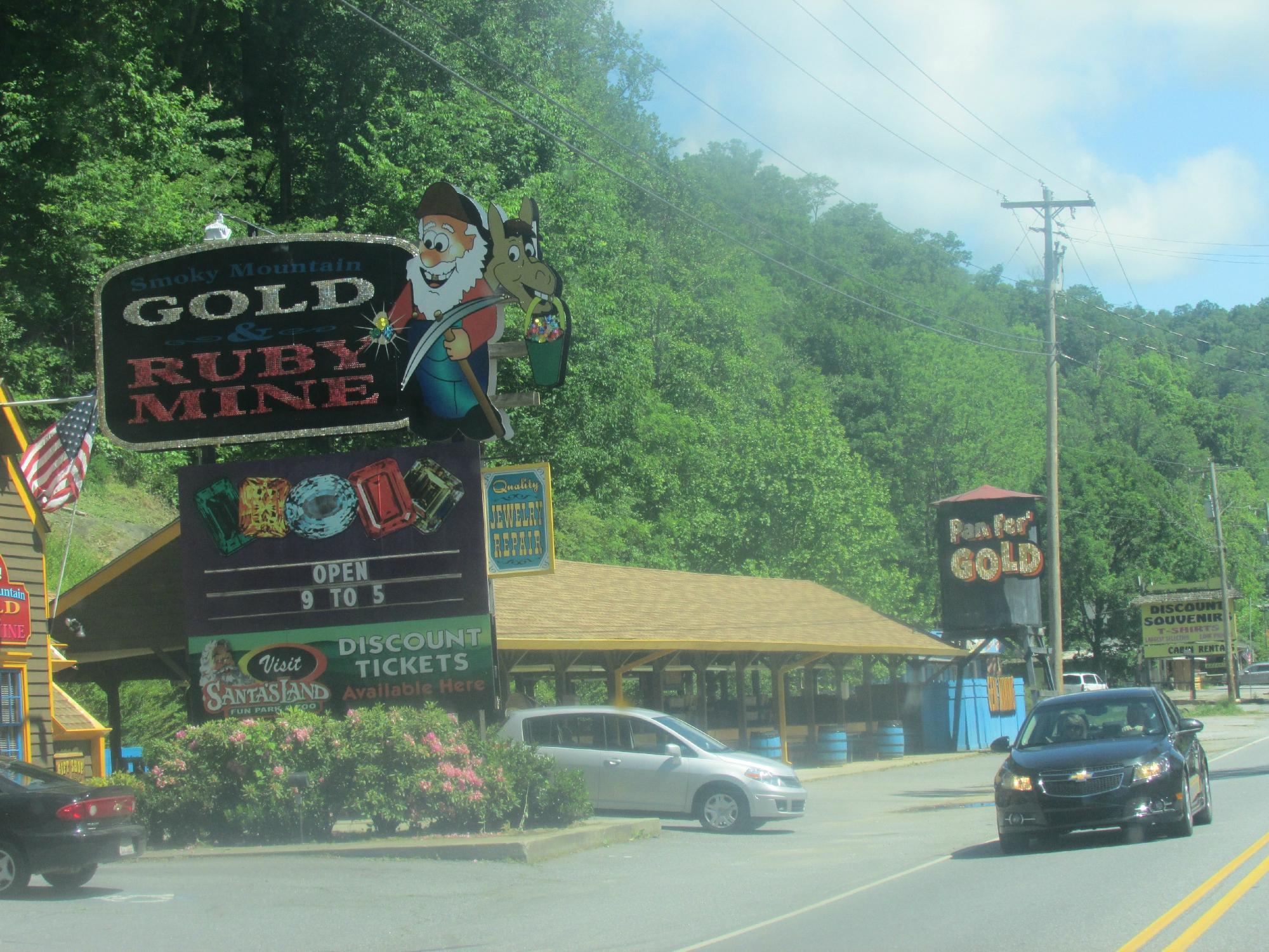 Smoky Mountain Gold and Ruby Mine