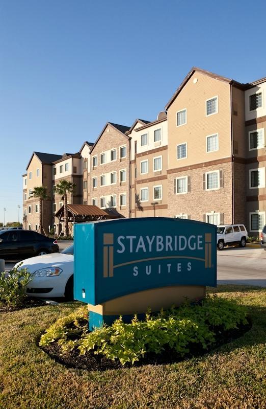 Staybridge Suites Houston IAH - Beltway 8, an IHG Hotel