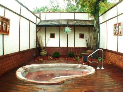 Oasis Hot Tub Gardens