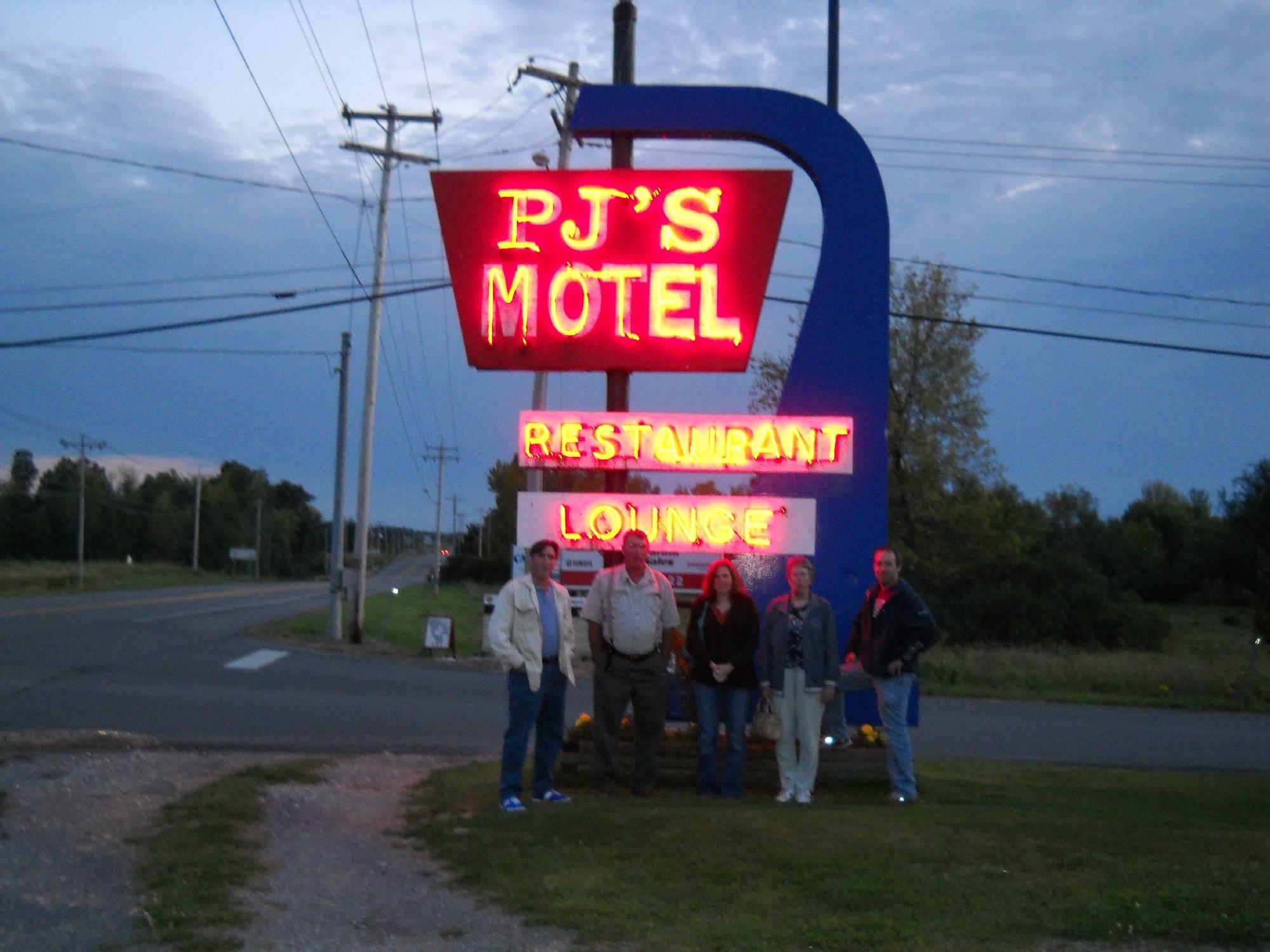 PJ's Motel