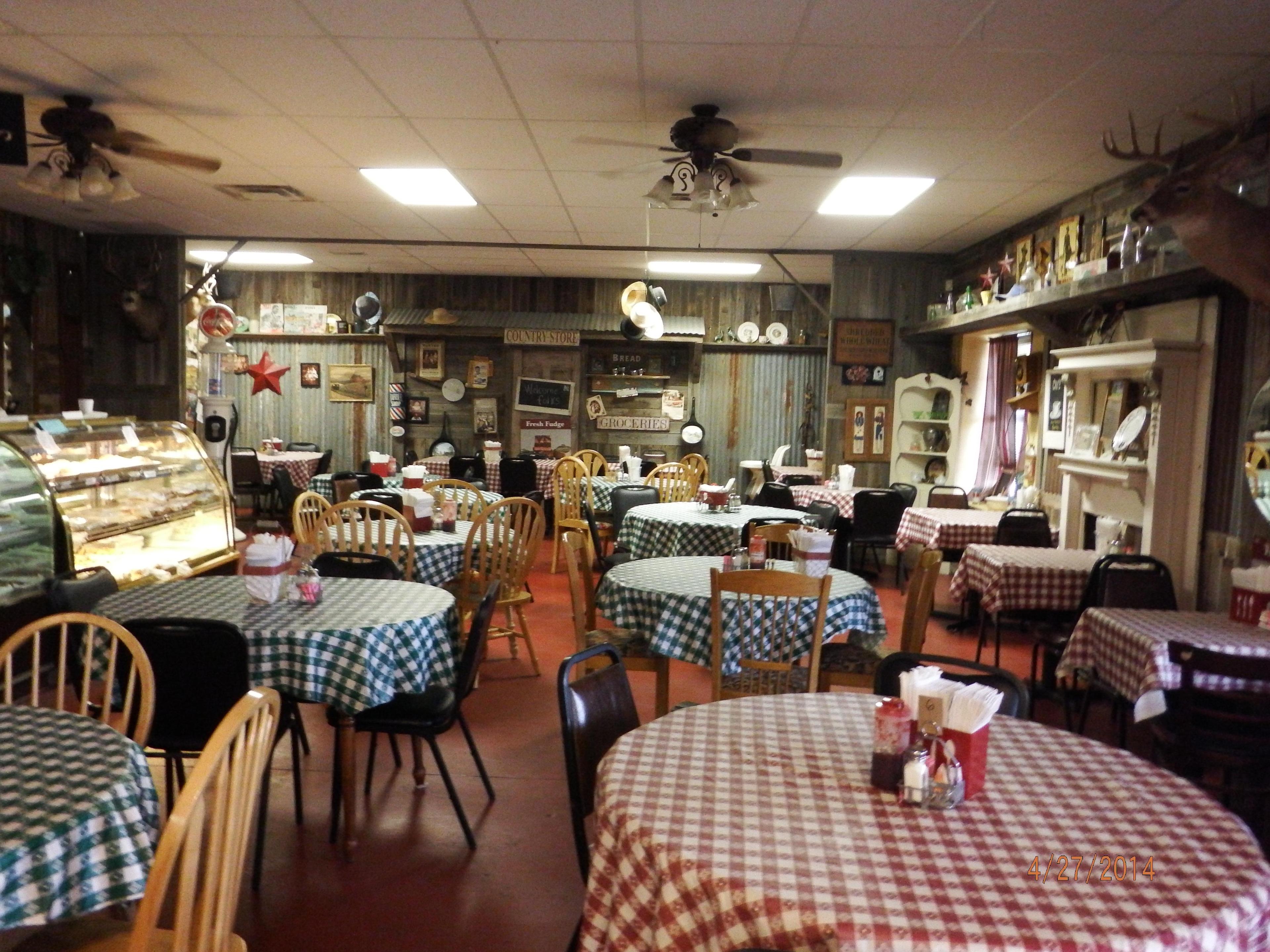 Amish Country Store & Restaurant