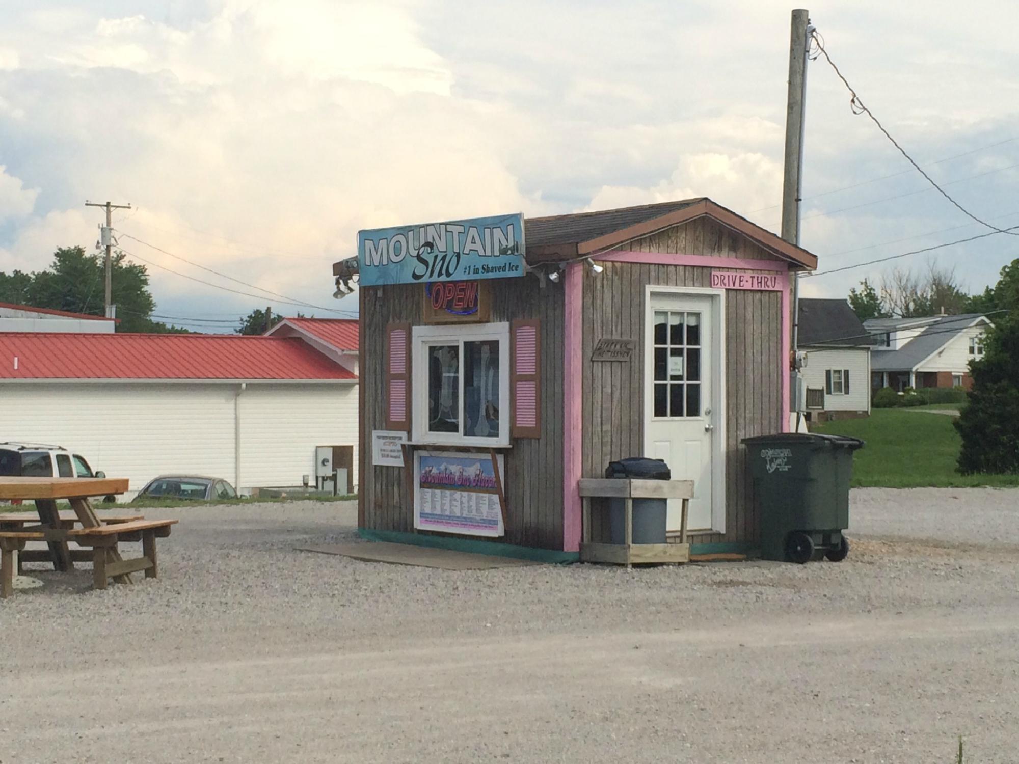 Mountain Sno & Salads to Go