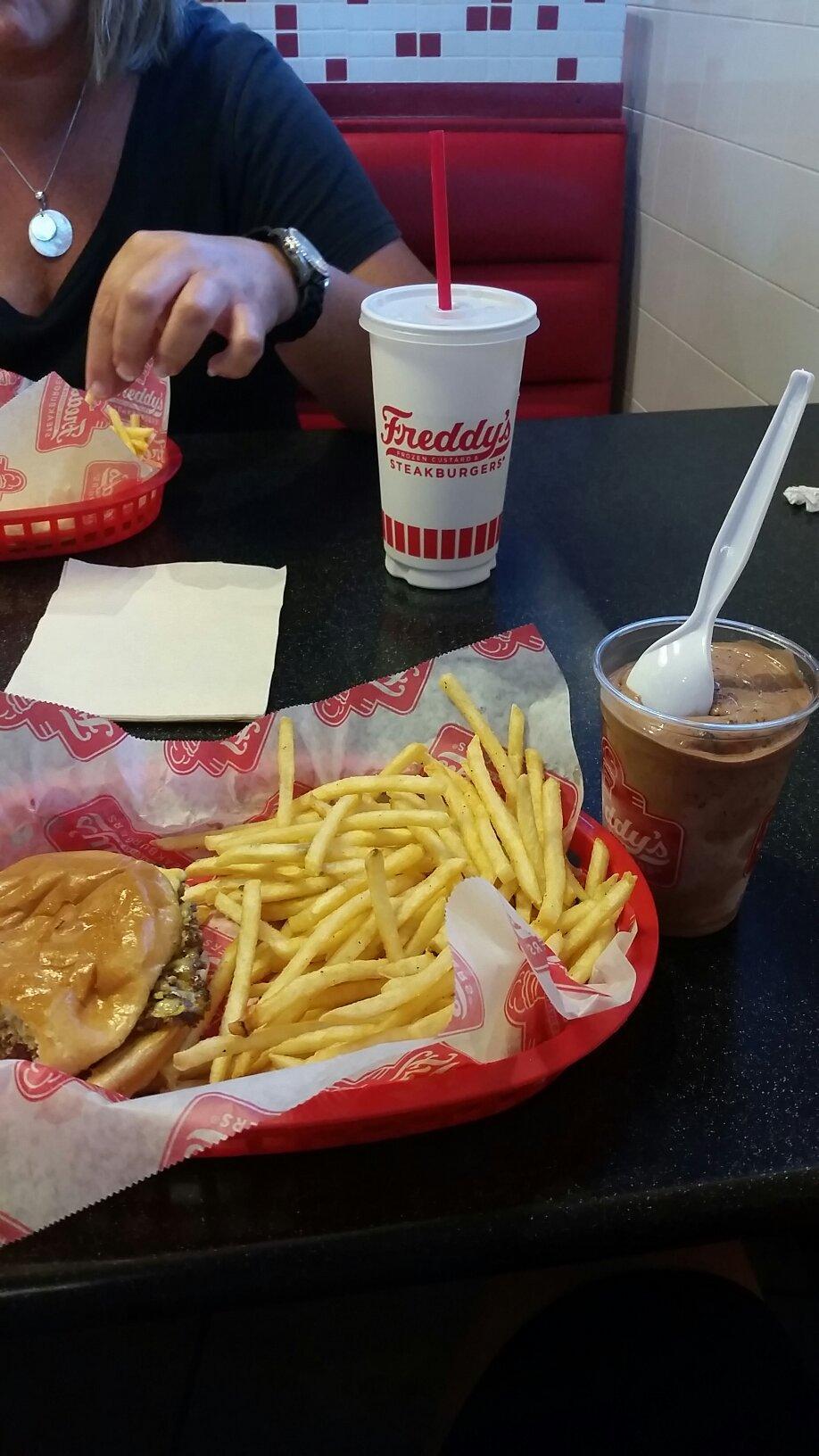 Freddy's Frozen Custard & Steakburgers