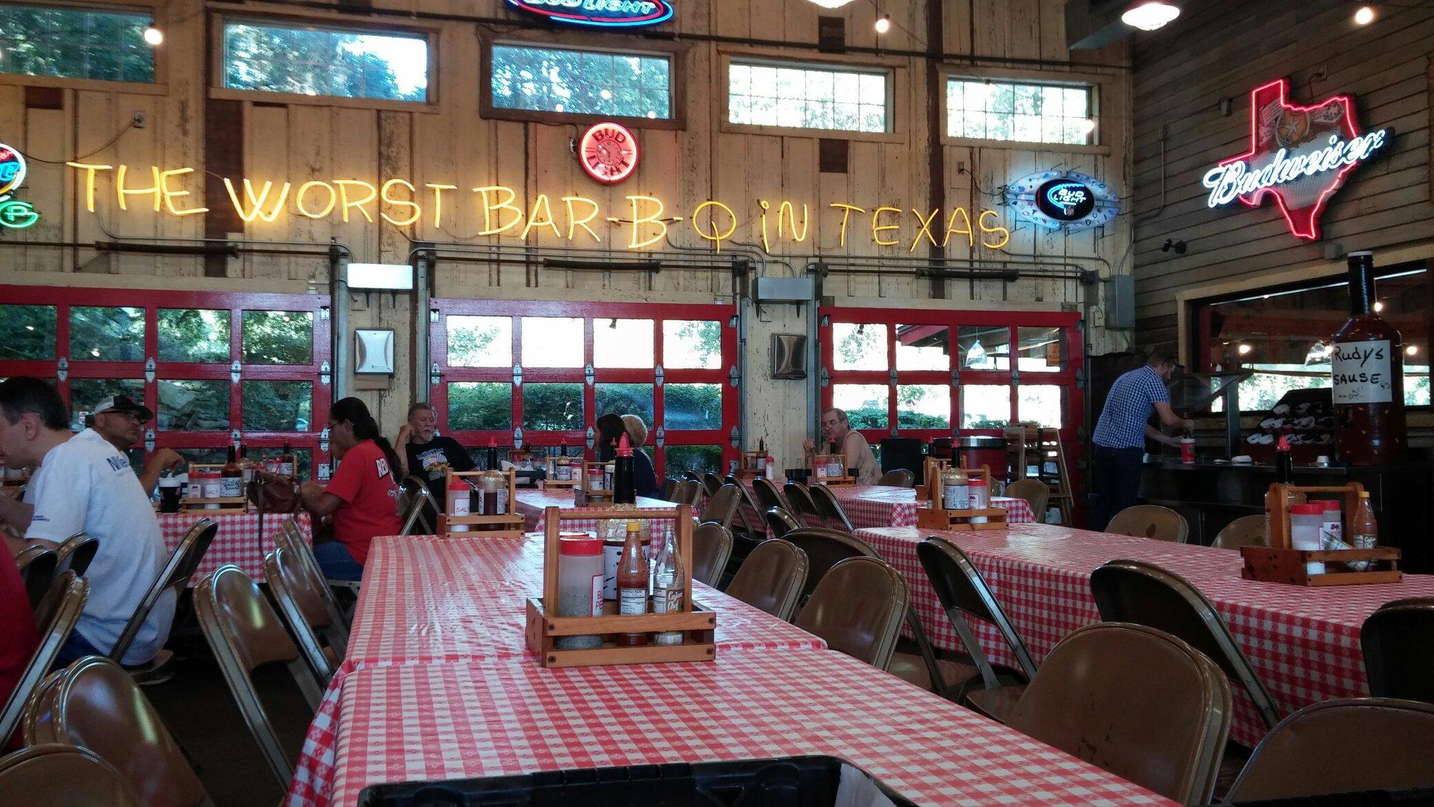 Rudy's "Country Store" and Bar-B-Q