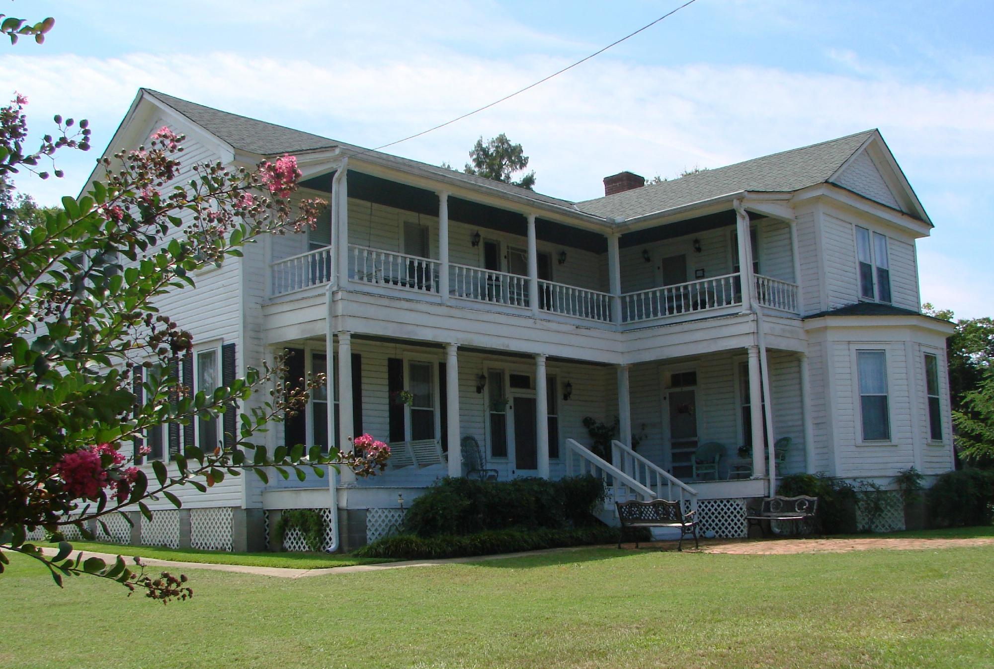 Cook Hill Bed & Breakfast