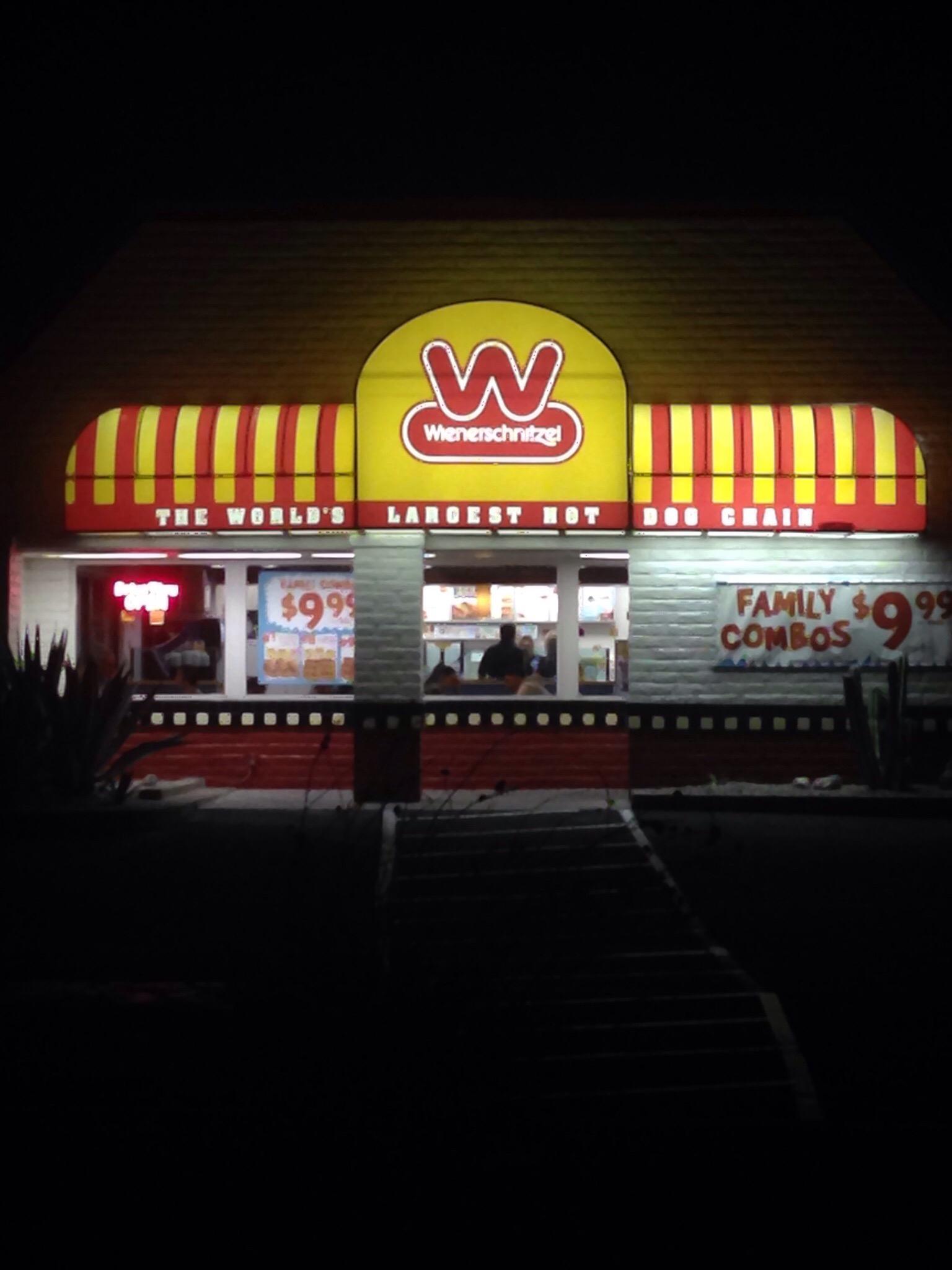 Wienerschnitzel