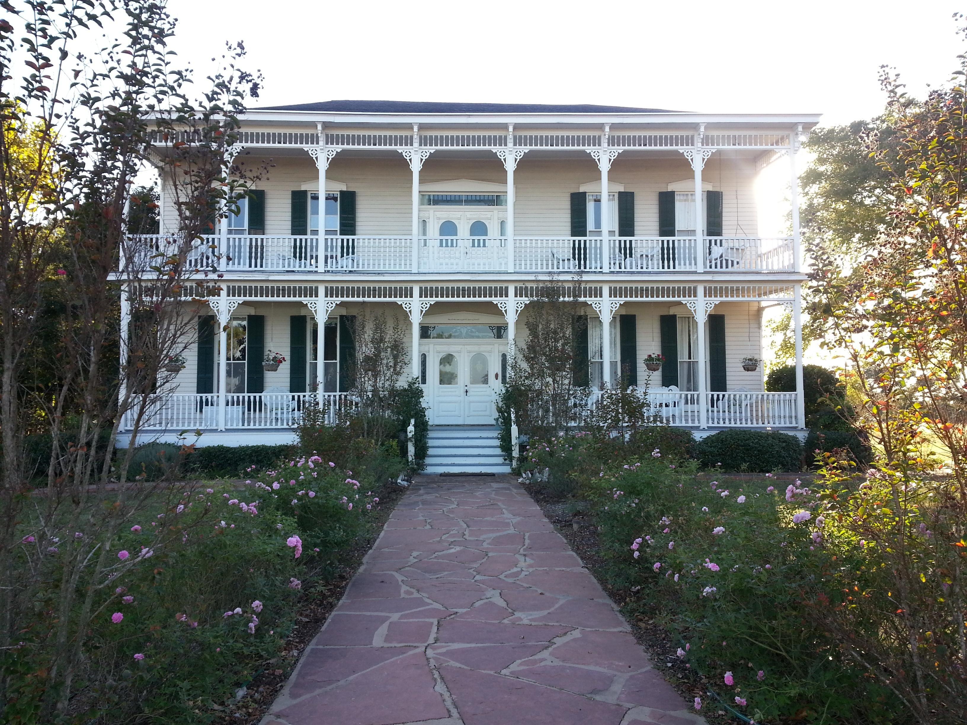 Belle Of Round Top