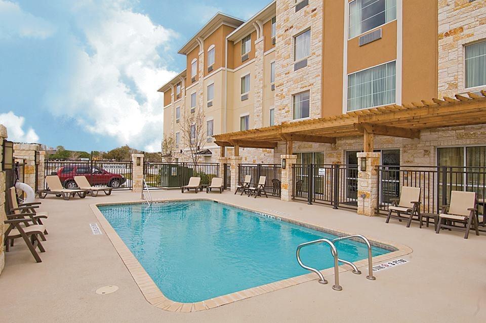 Comfort Suites Arlington-Entertainment District