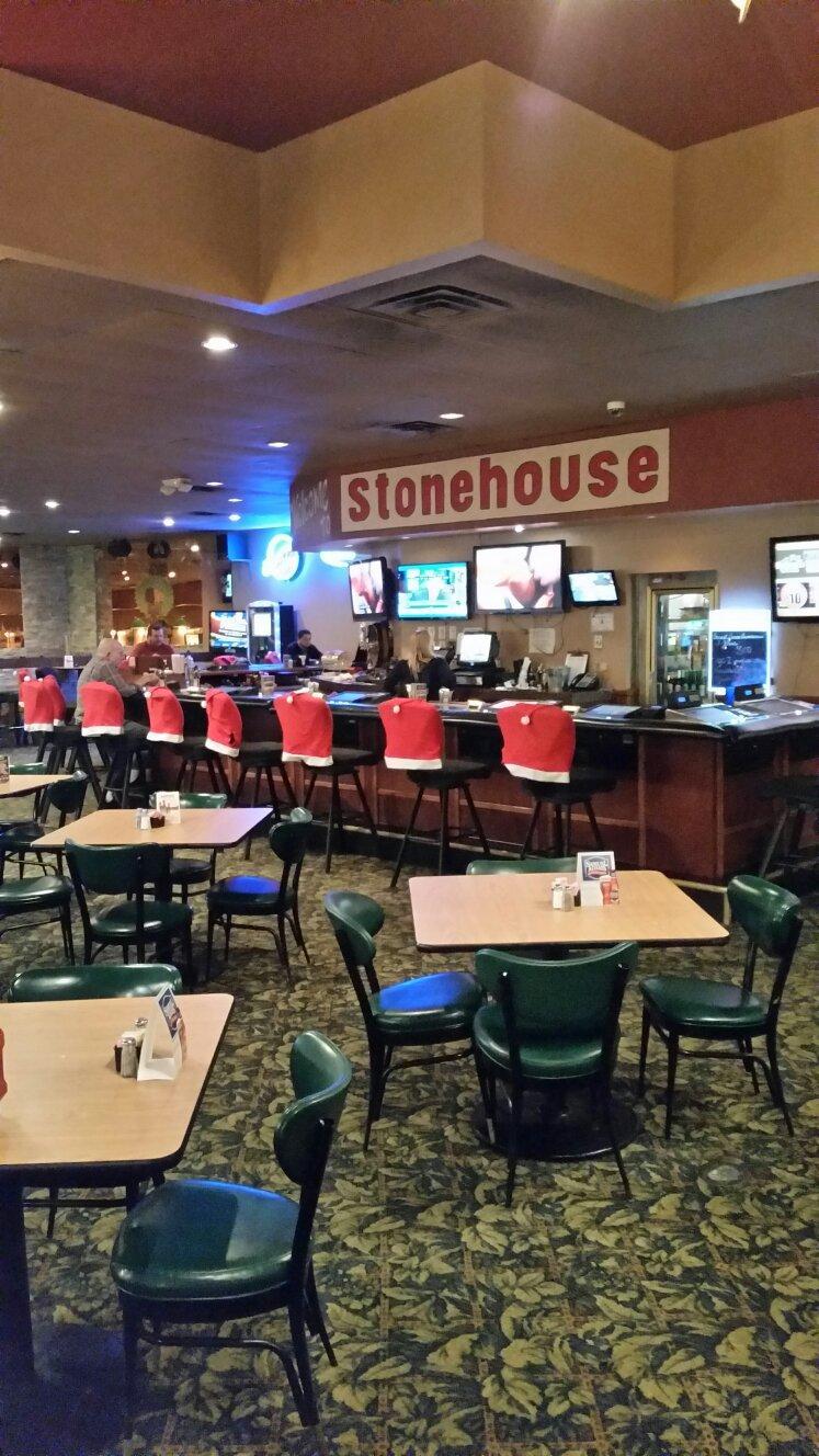 Stonehouse Bar & Grill