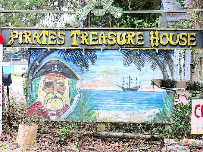 Pirates Treasure House