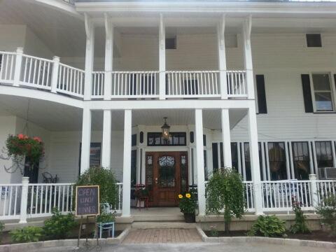 Historic Hotel Broadalbin