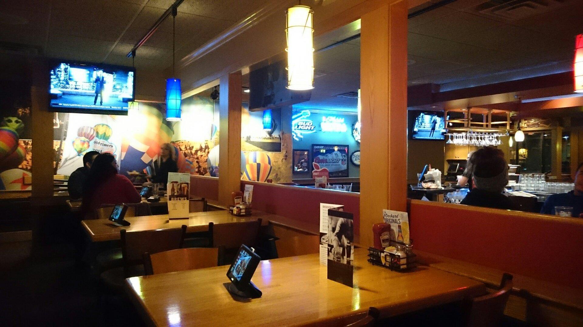 Applebee's Grill + Bar