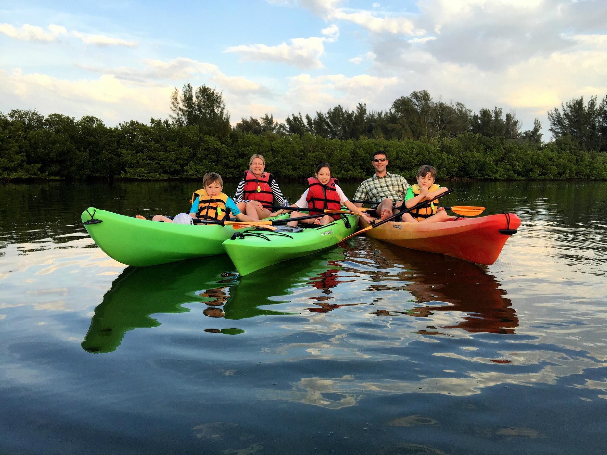 Happy Paddler Kayak Tours & EcoVentures