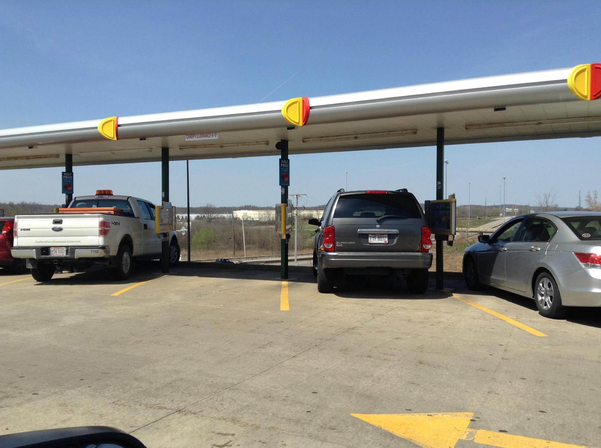 SONIC Drive-in