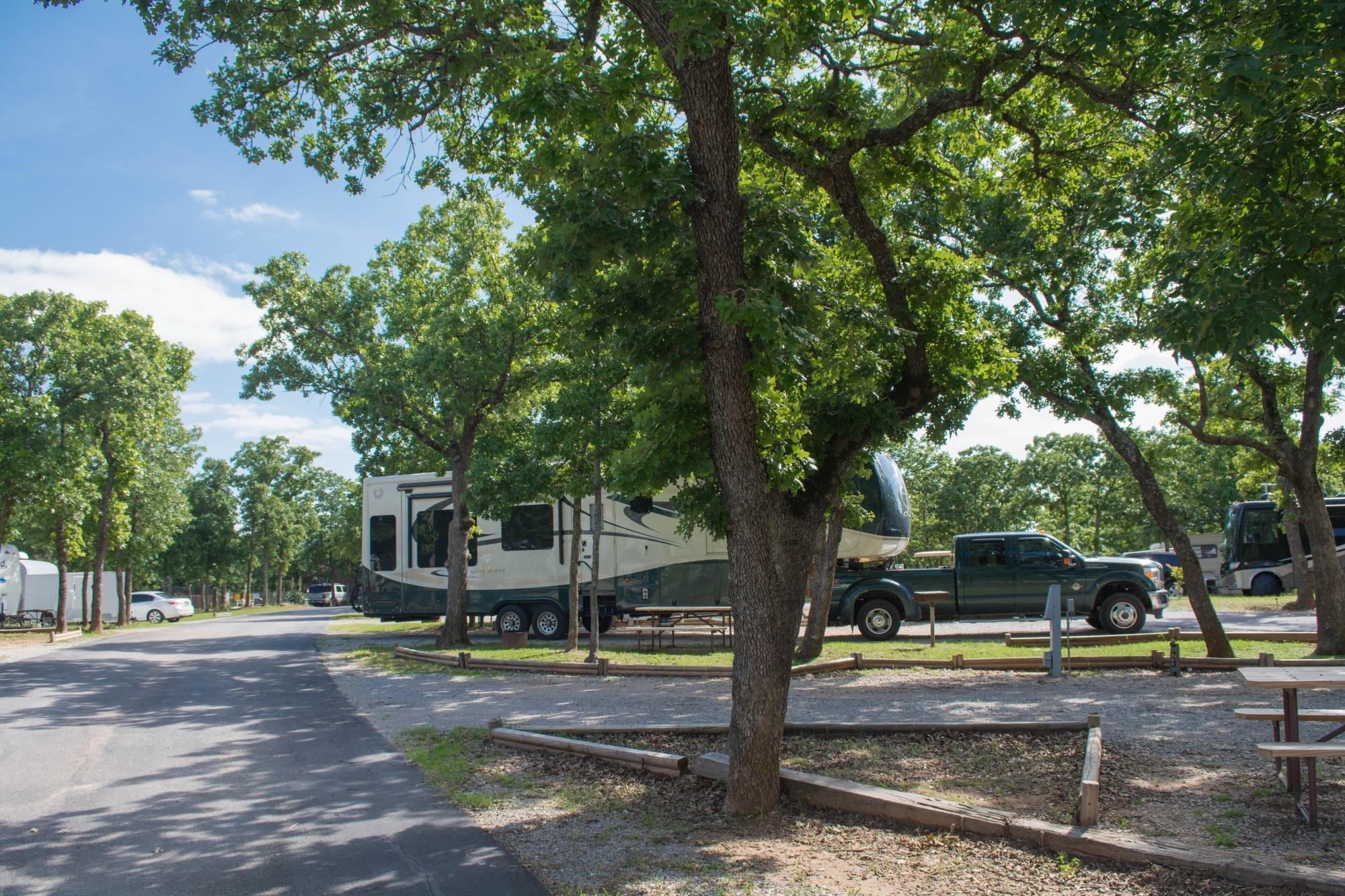 Oklahoma City East KOA Holiday