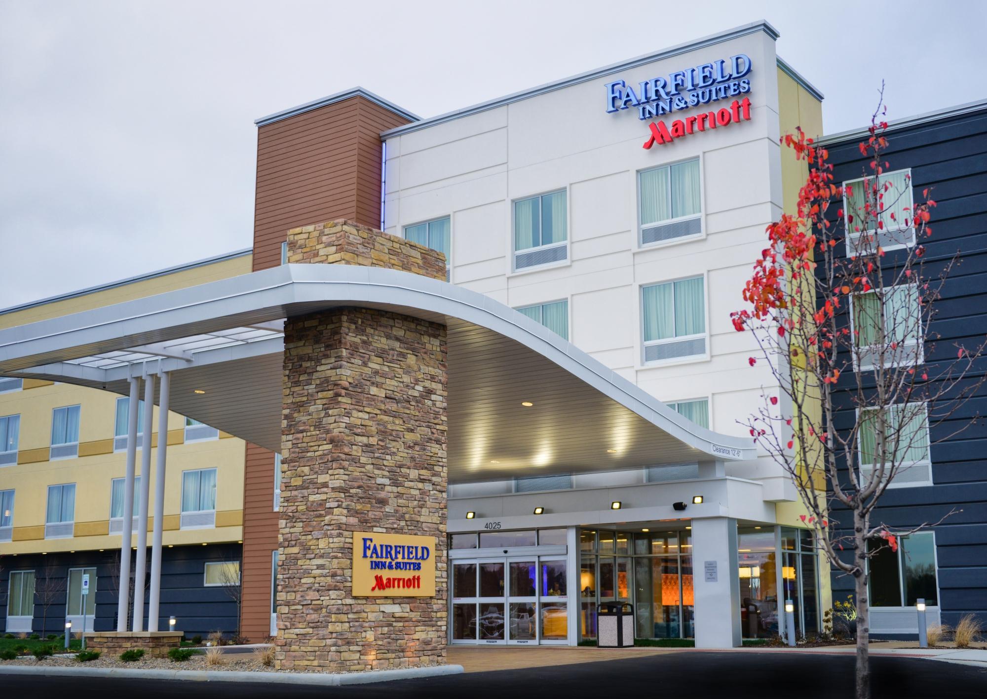 Fairfield Inn & Suites By Marriott Canton South