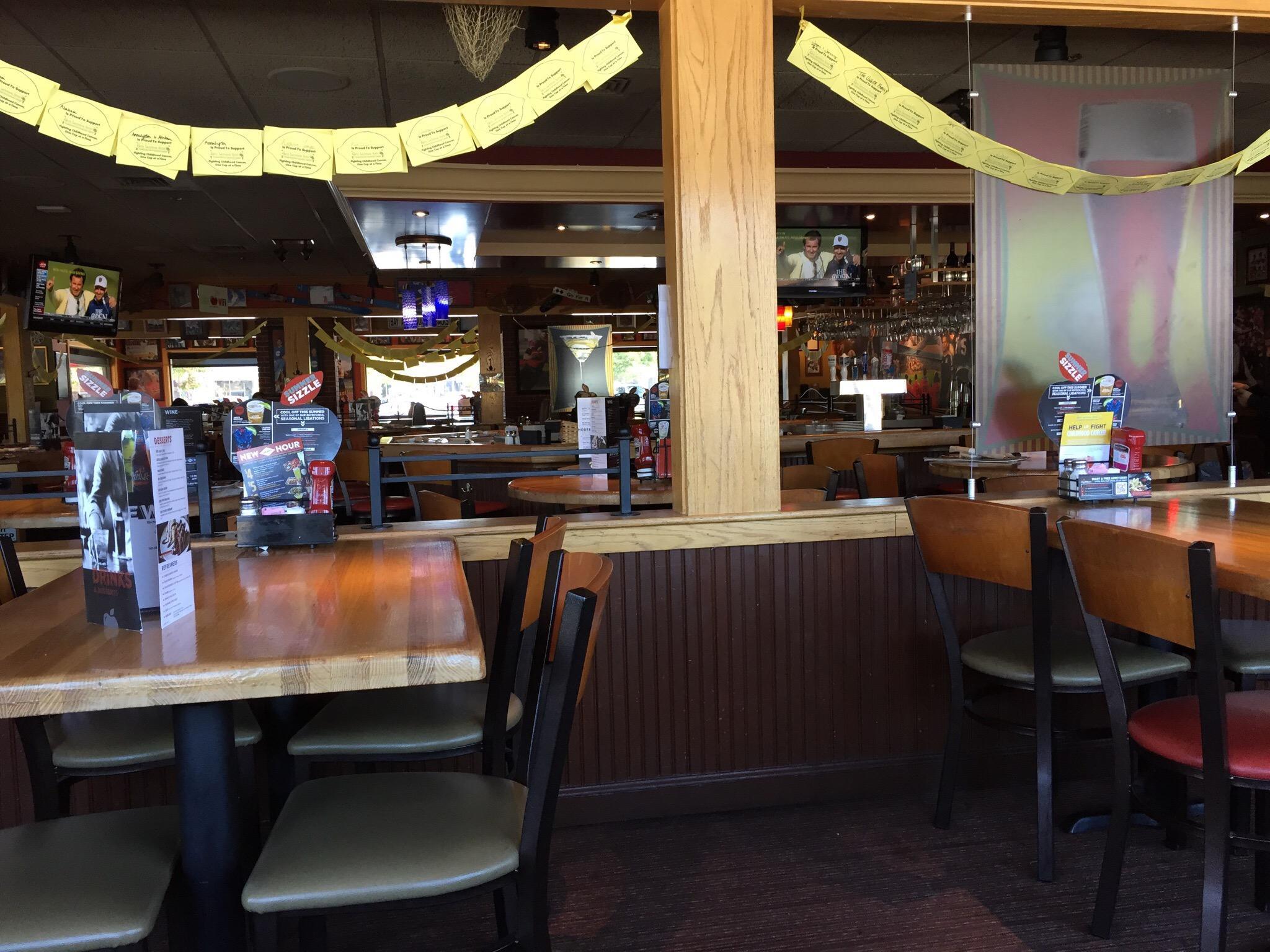 Applebee's Grill + Bar