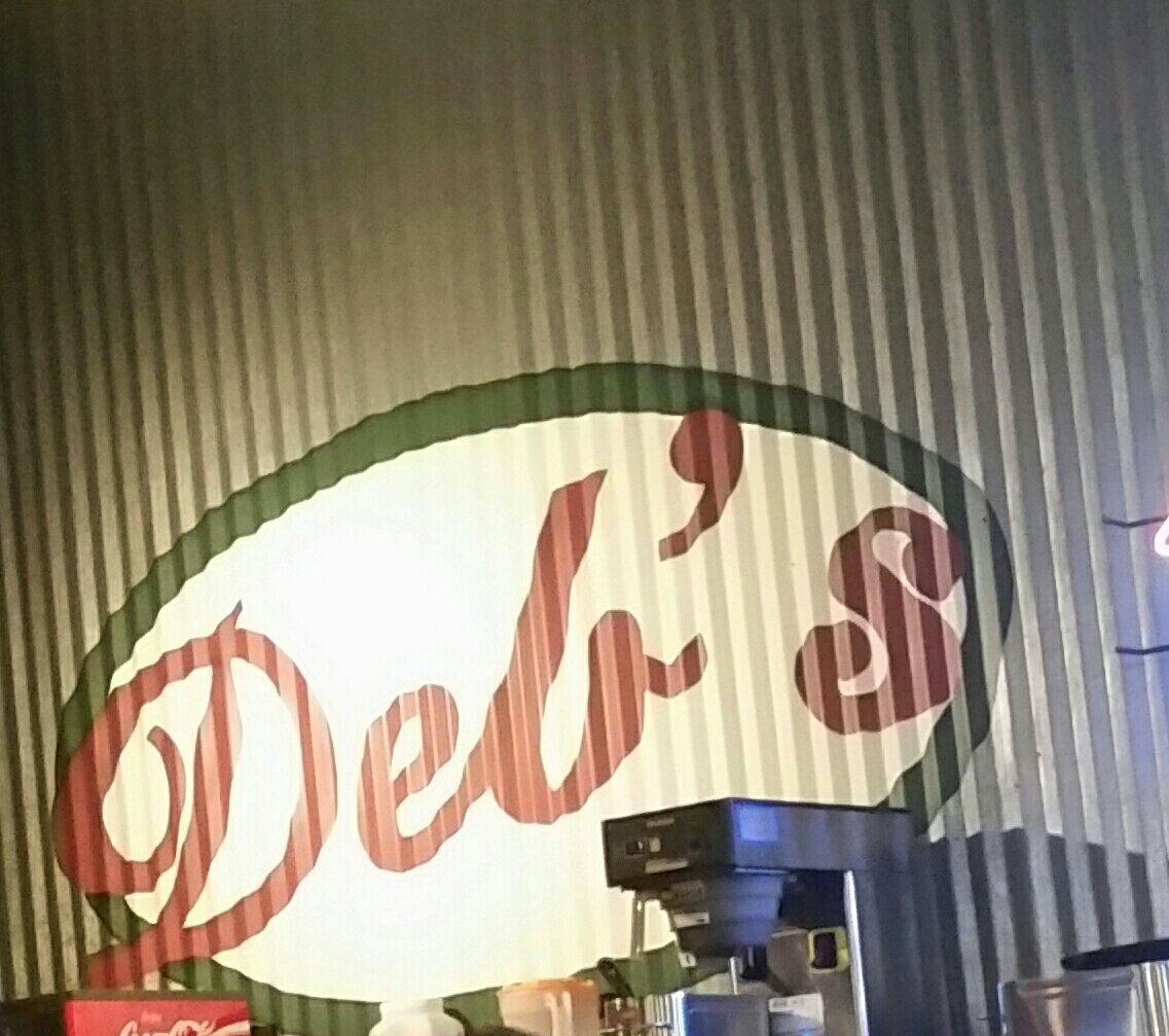 Deb's Pizza & Pasta