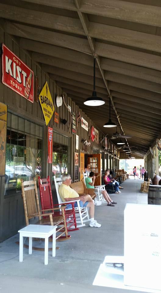 Cracker Barrel Old Country Store