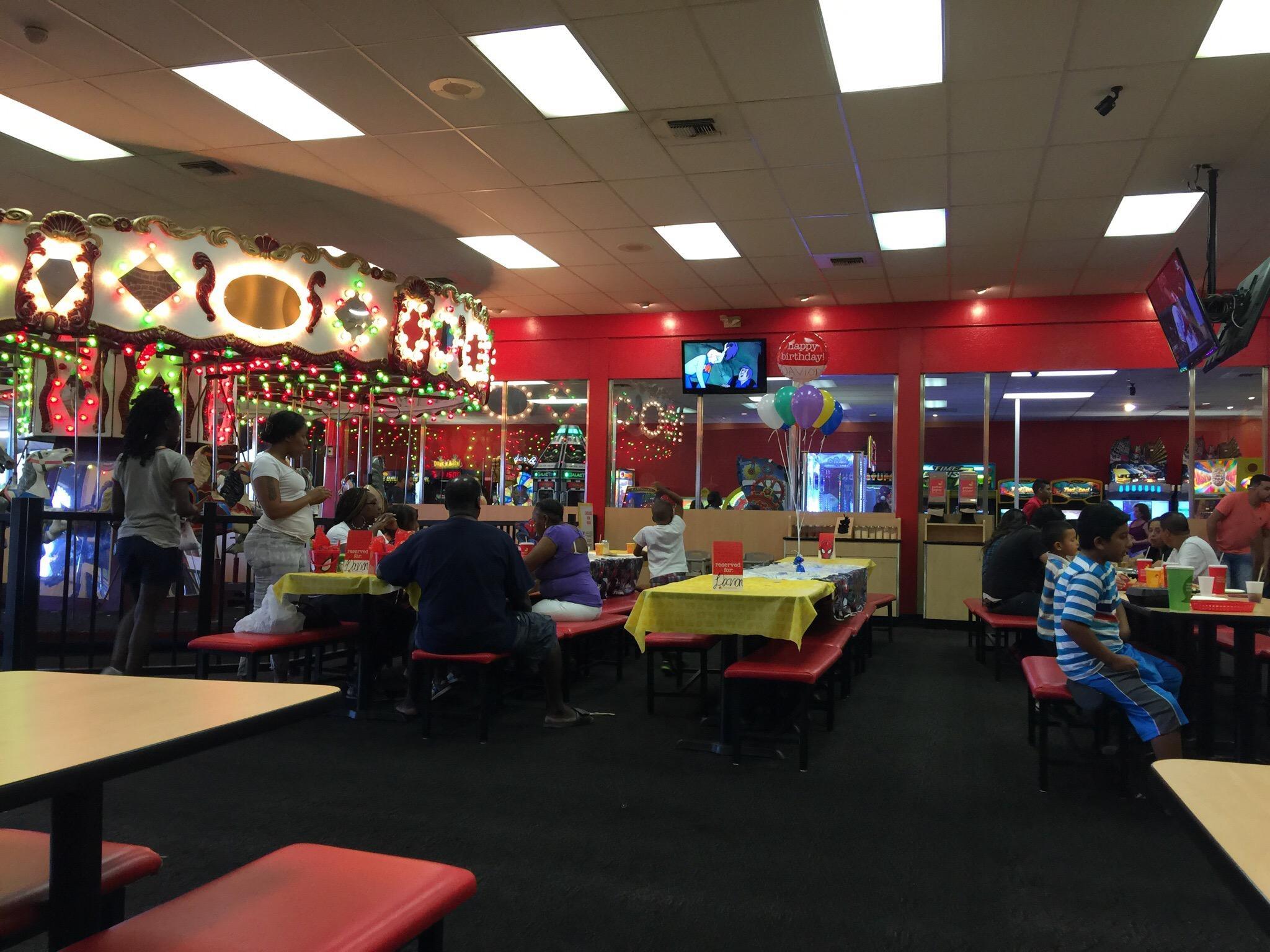 Peter Piper Pizza