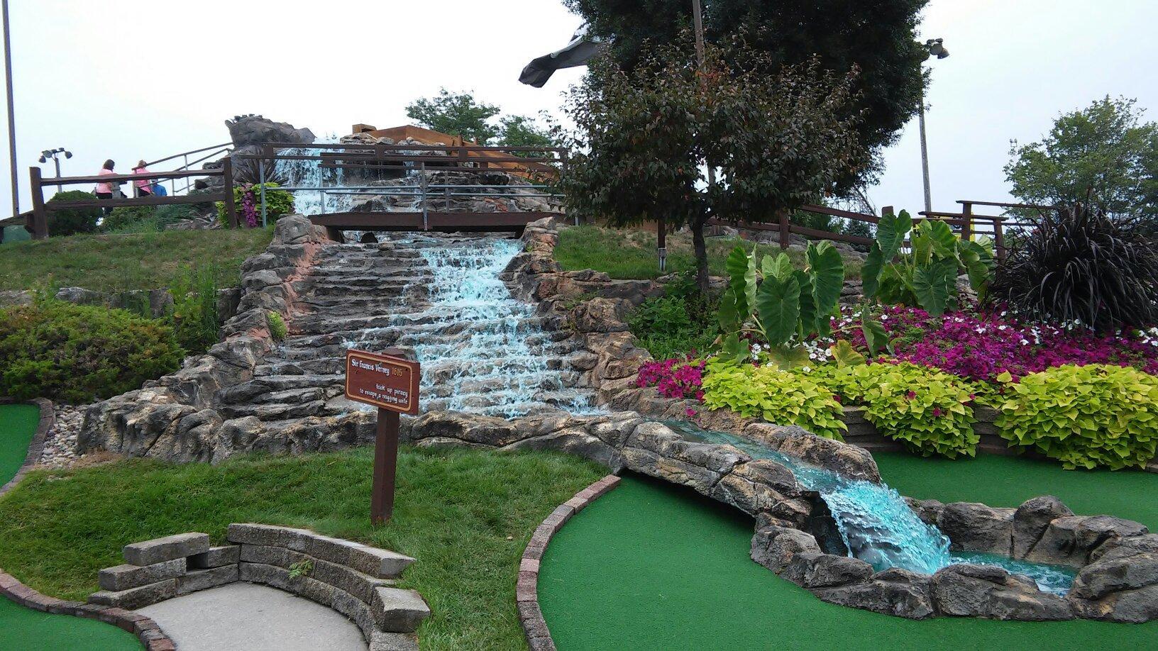 Pirate's Cove Adventure Golf