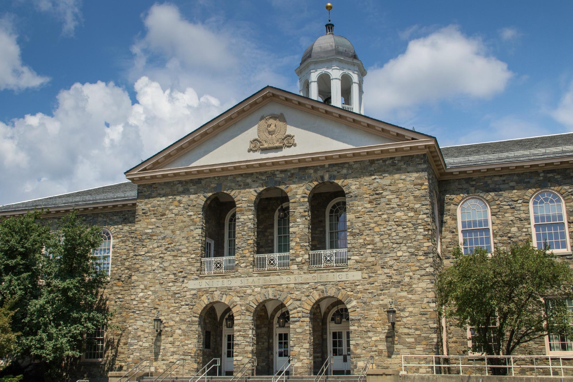 The Poughkeepsie Post Office