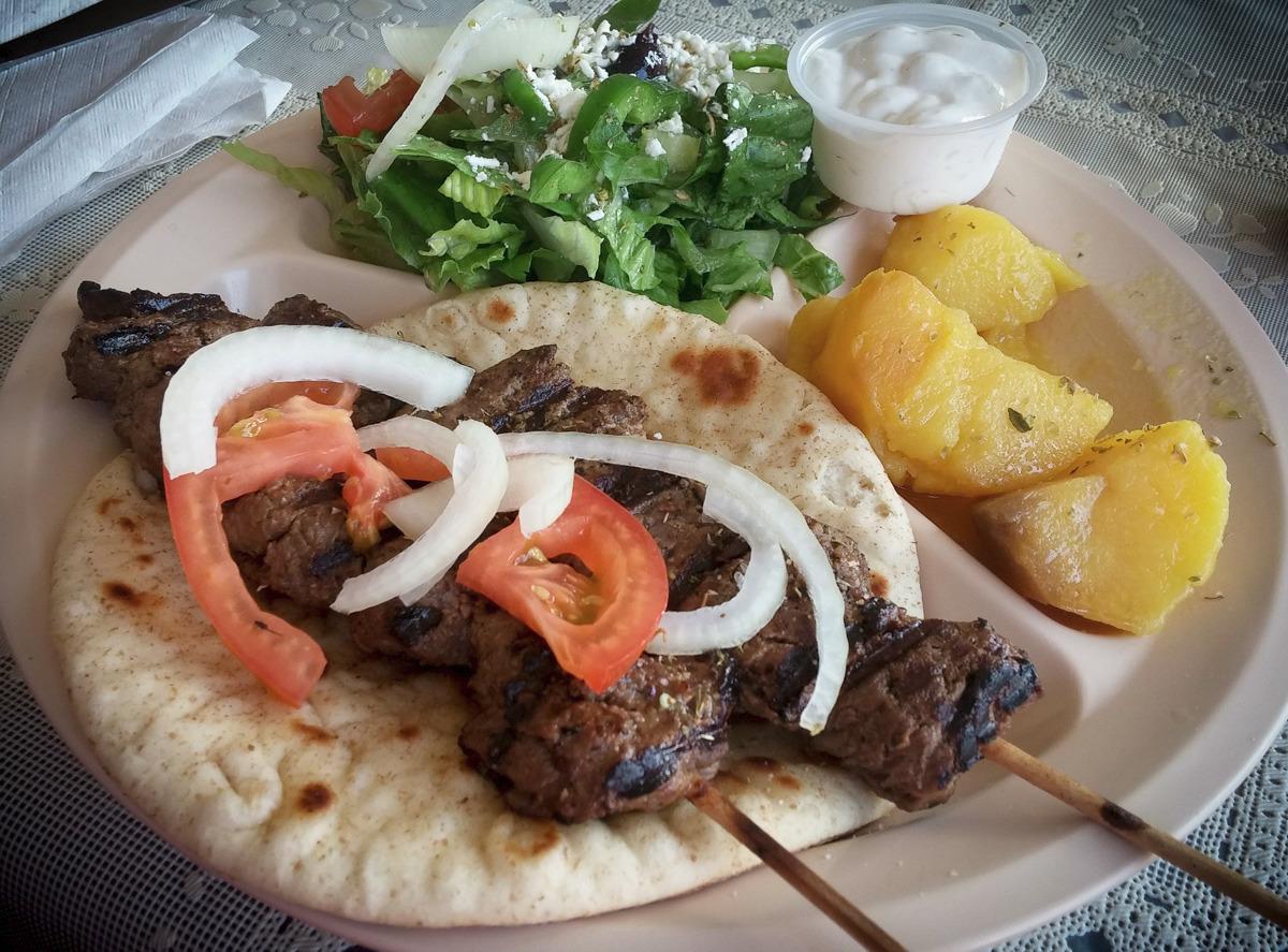 Savaas Greek Cuisine & Grill