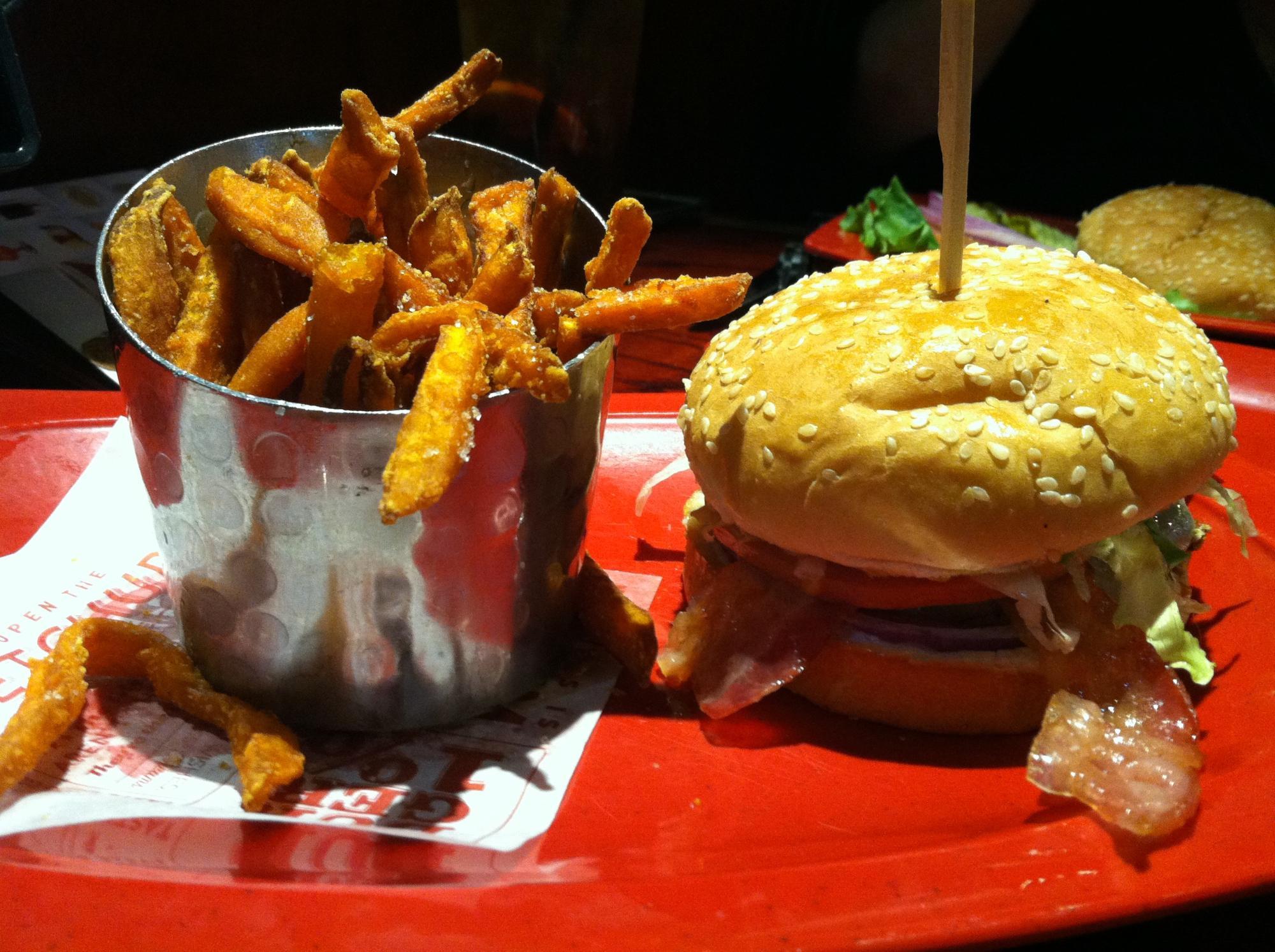 Red Robin Gourmet Burgers and Brews