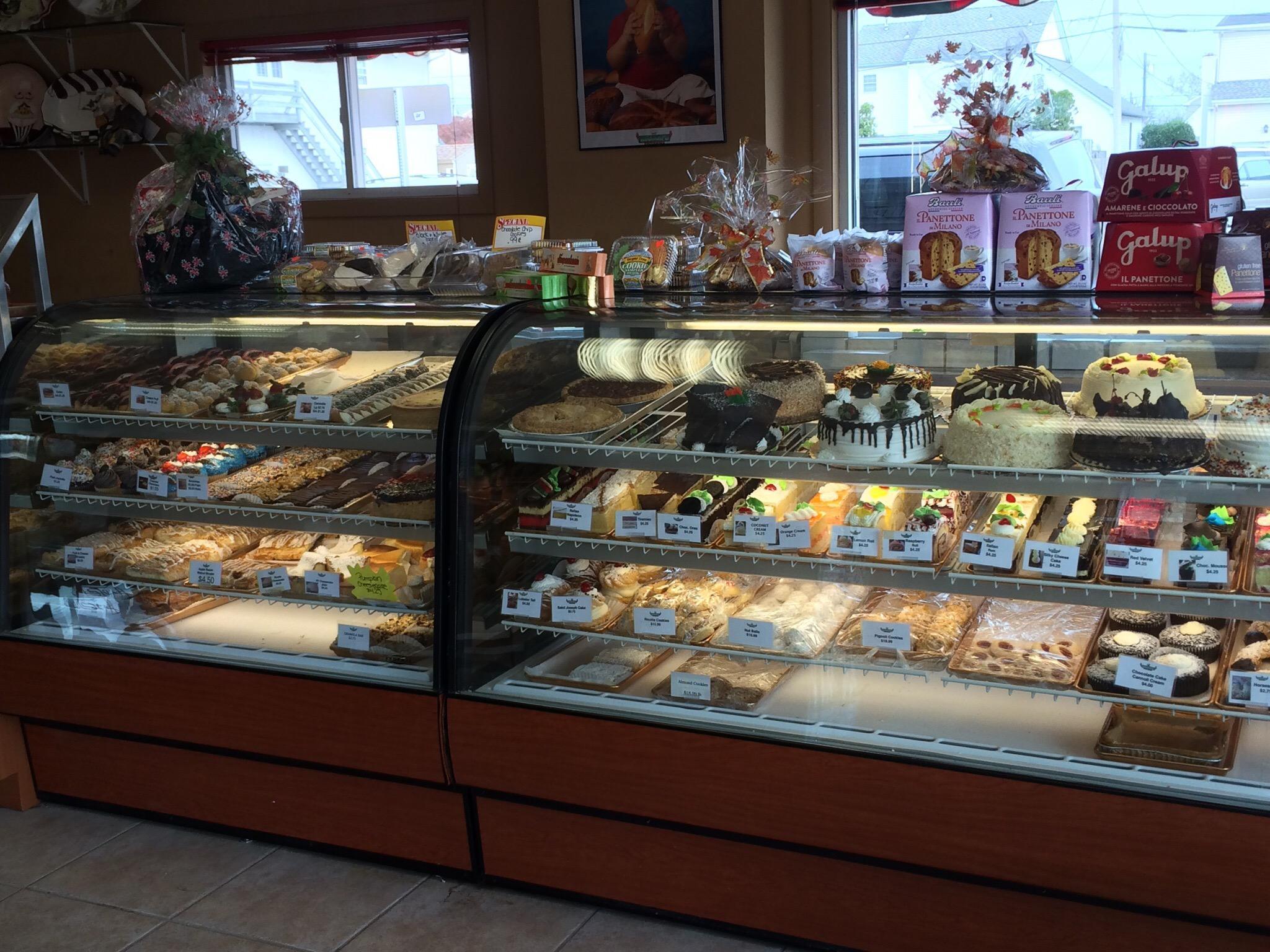 Aversa's Italian Bakery