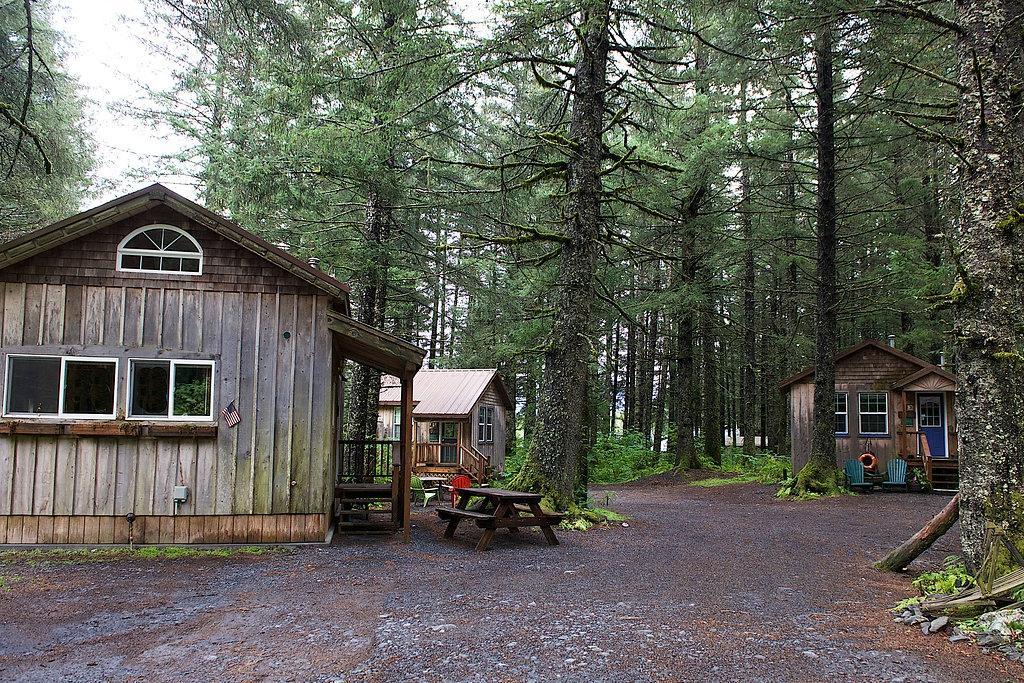 Millane's Serenity by the Sea Cabins