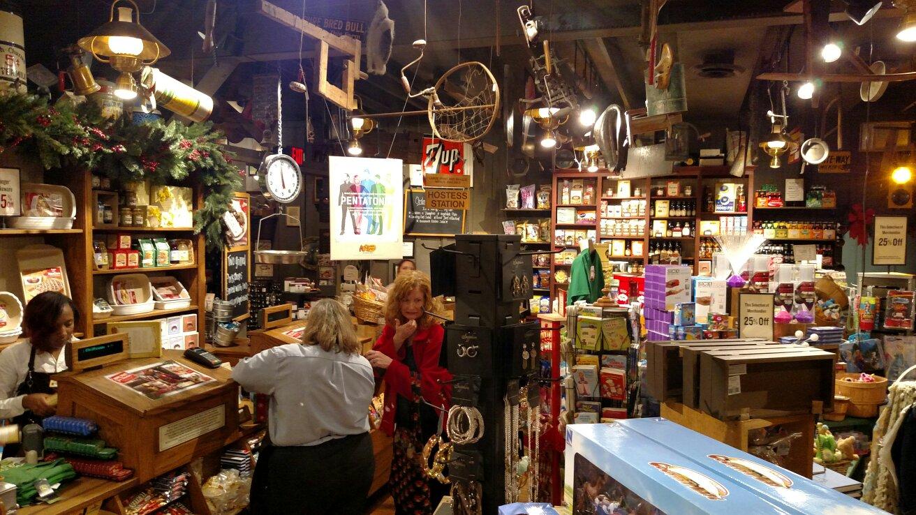 Cracker Barrel Old Country Store