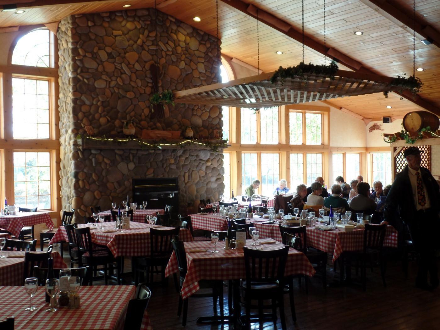 Raven's Glenn Winery & Restaurant