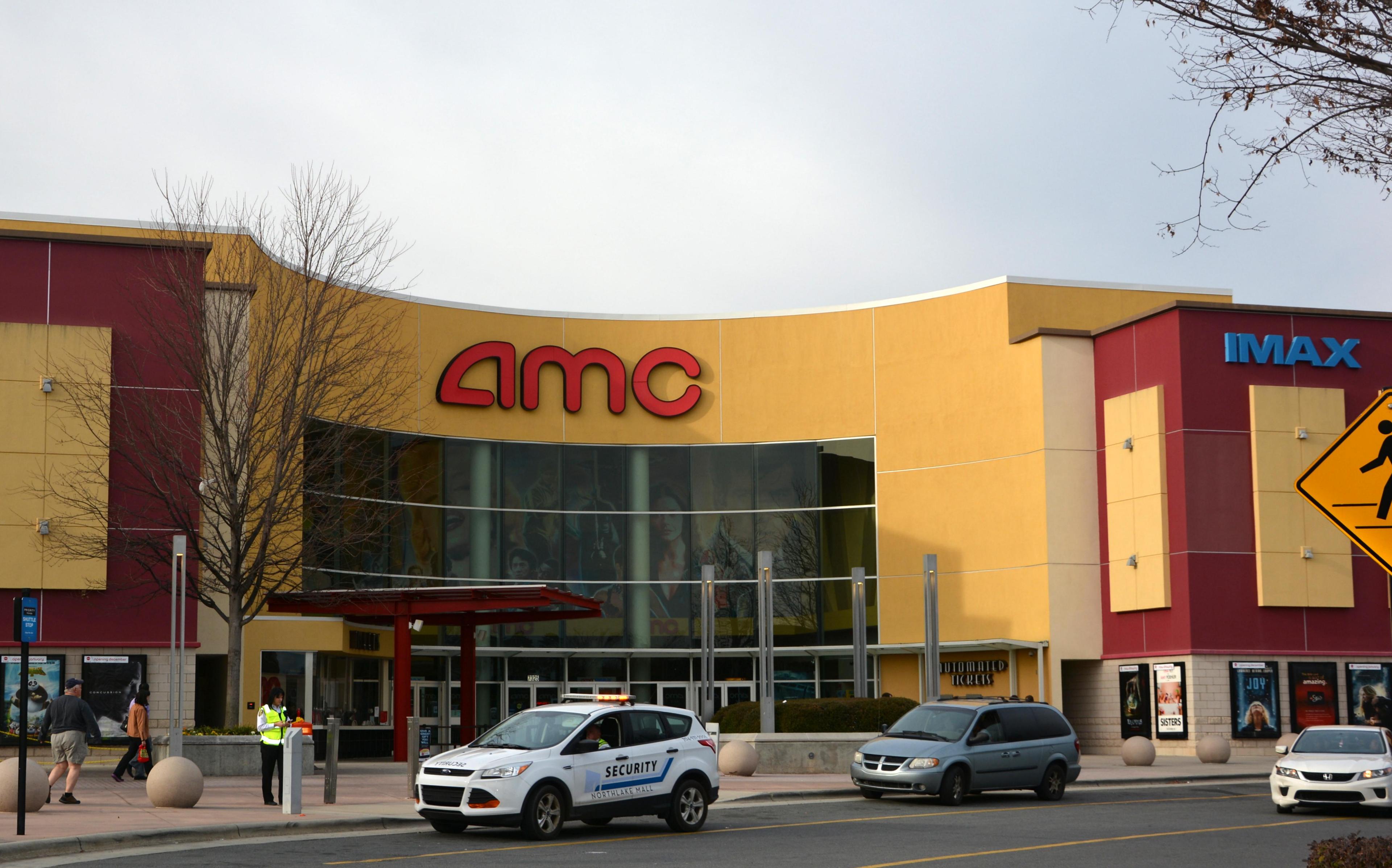 AMC Northlake 14