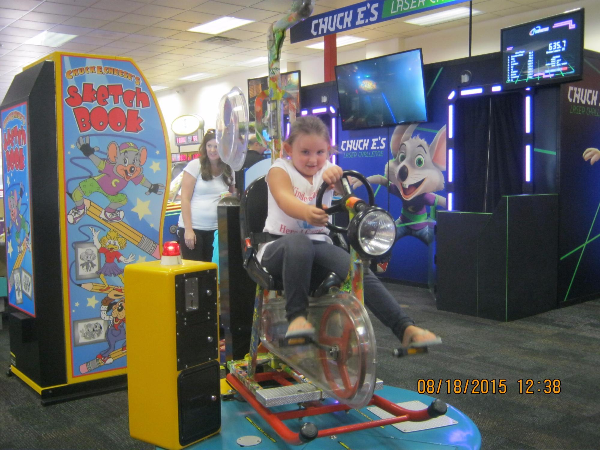 Chuck E Cheese's