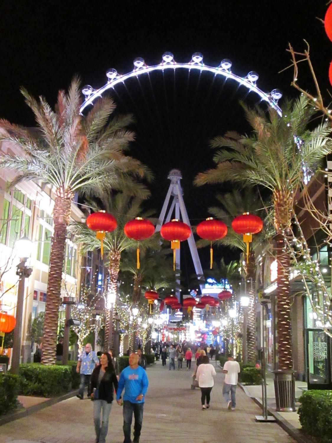 Promenade Food Court