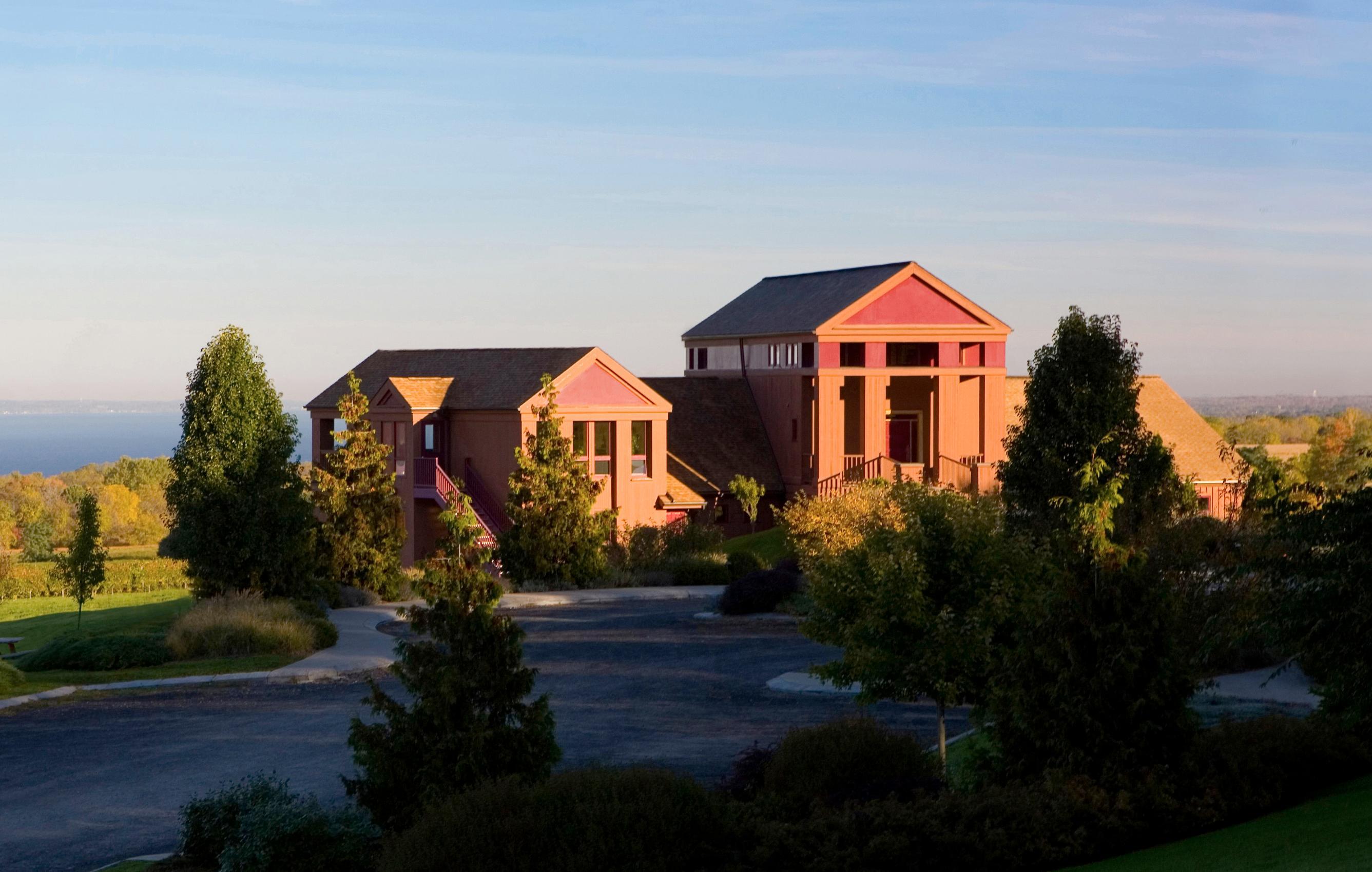 Lamoreaux Landing Wine Cellars