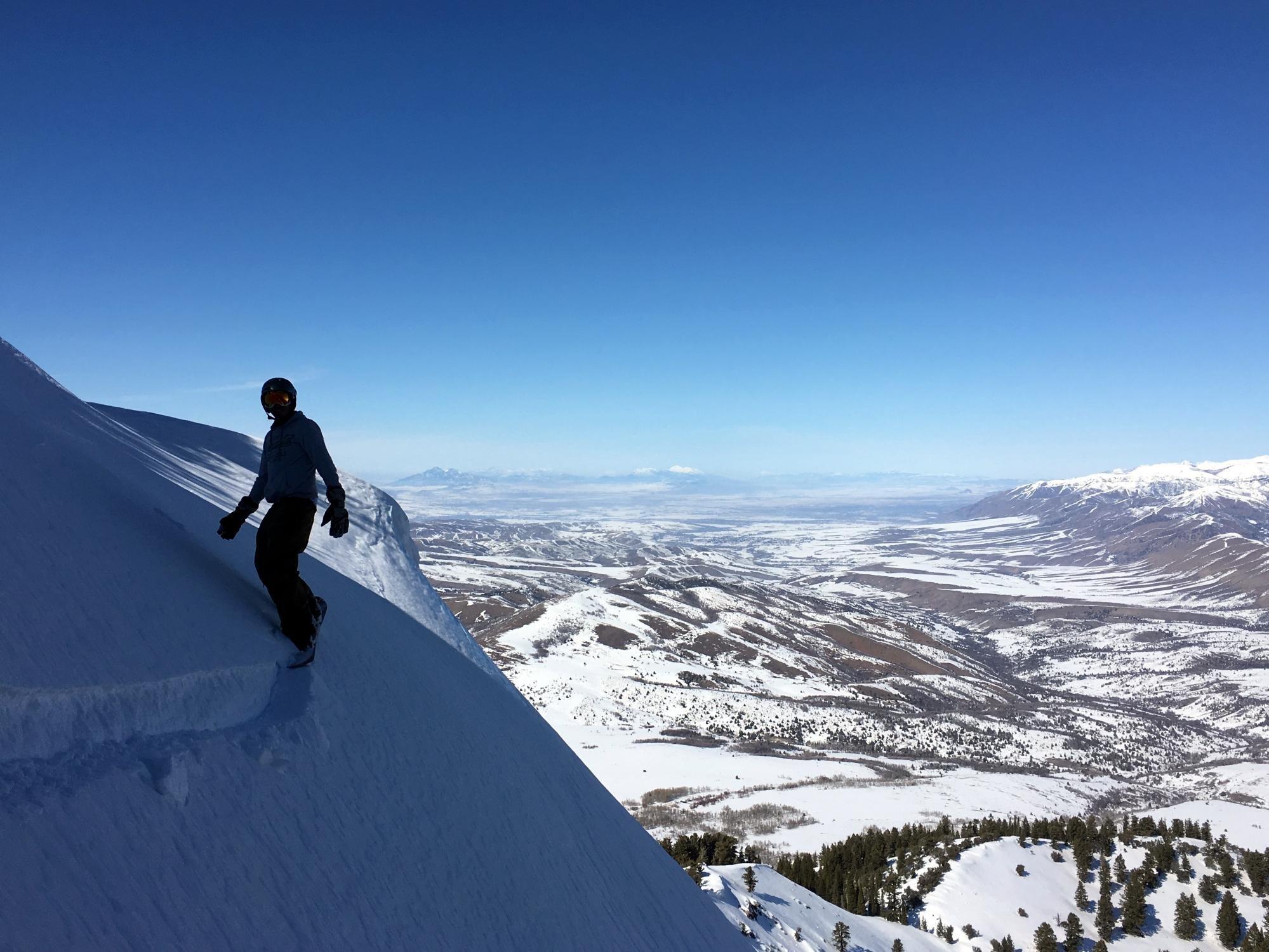 Diamond Peaks Heli-Ski Adventures