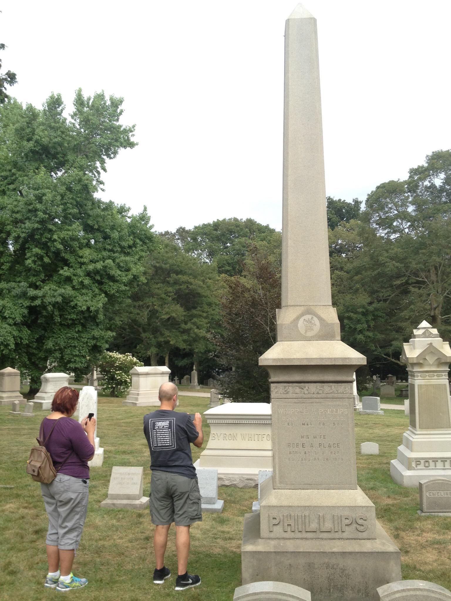 Howard Phillips Lovecraft Grave