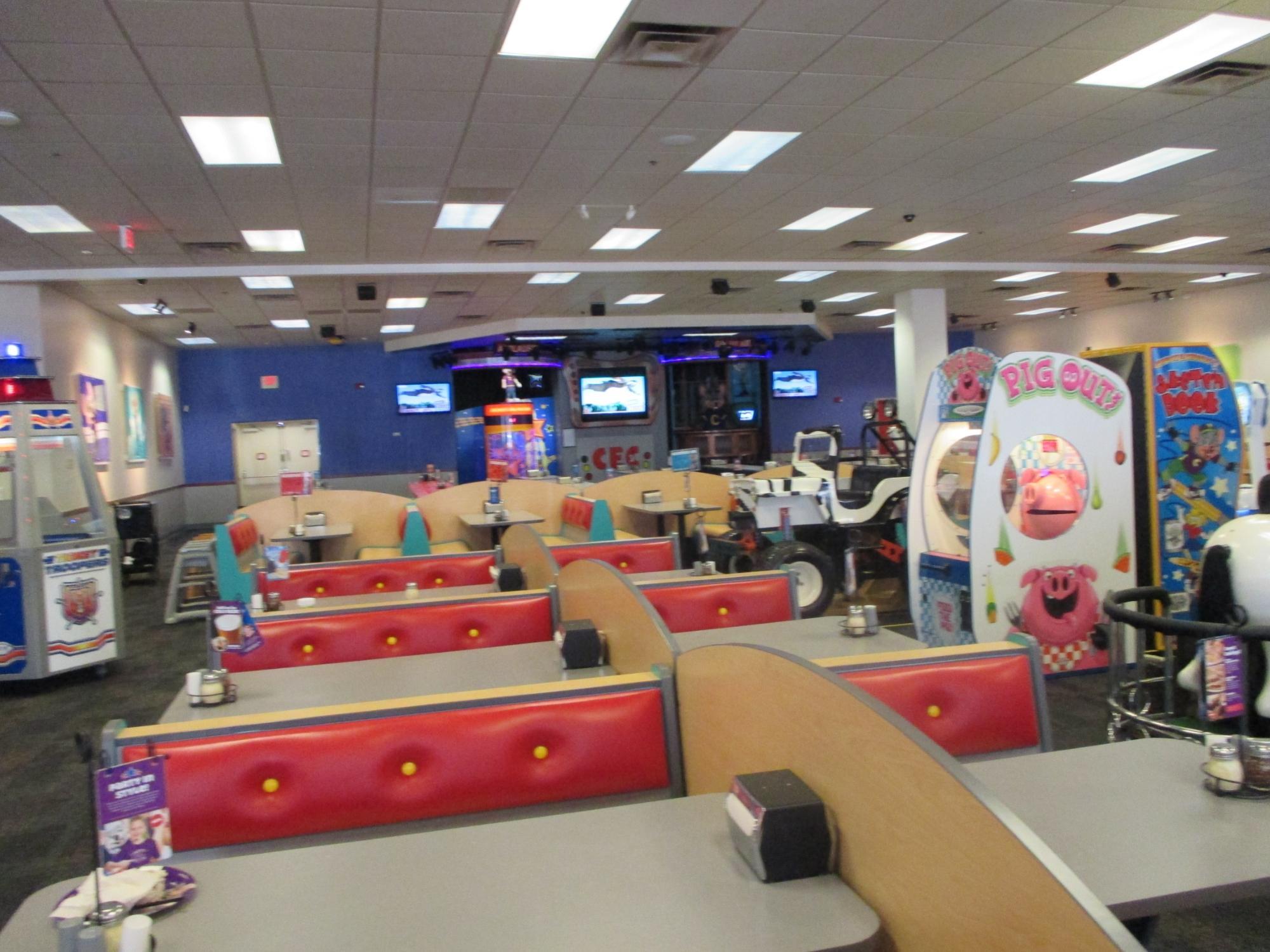 Chuck E. Cheese