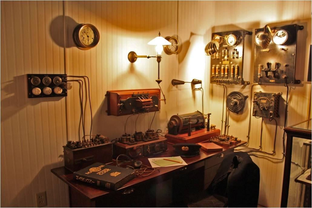 Antique Wireless Museum