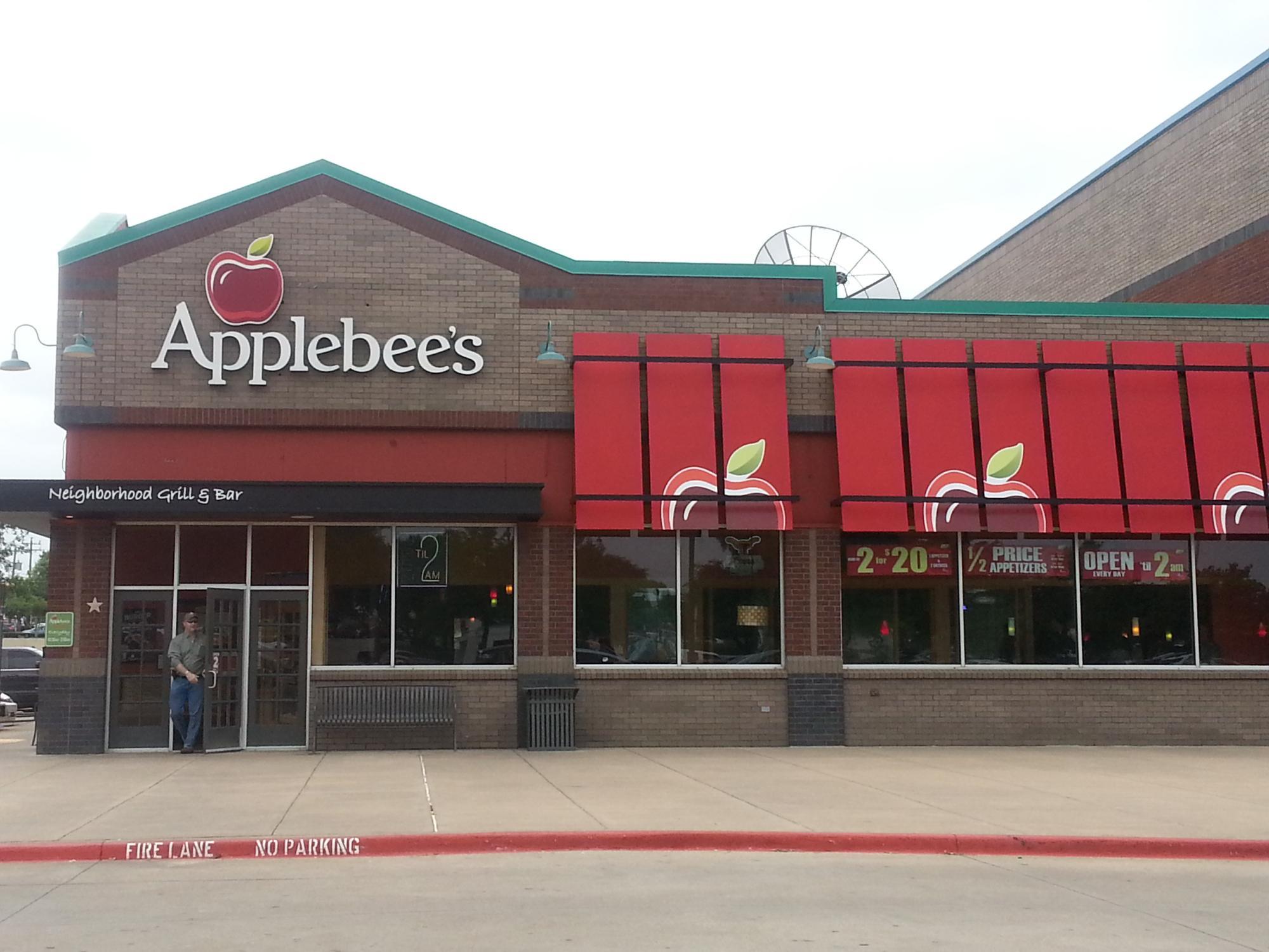 Applebee's Grill + Bar